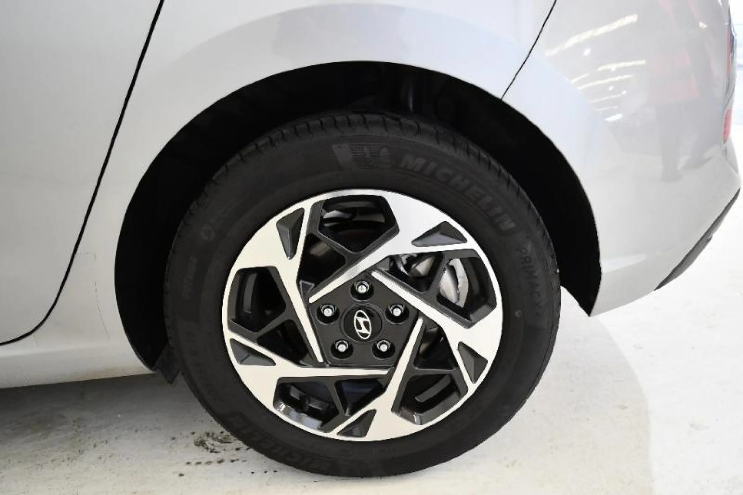 HYUNDAI I30 1.0 TGDI 48V KLASS - Foto 3