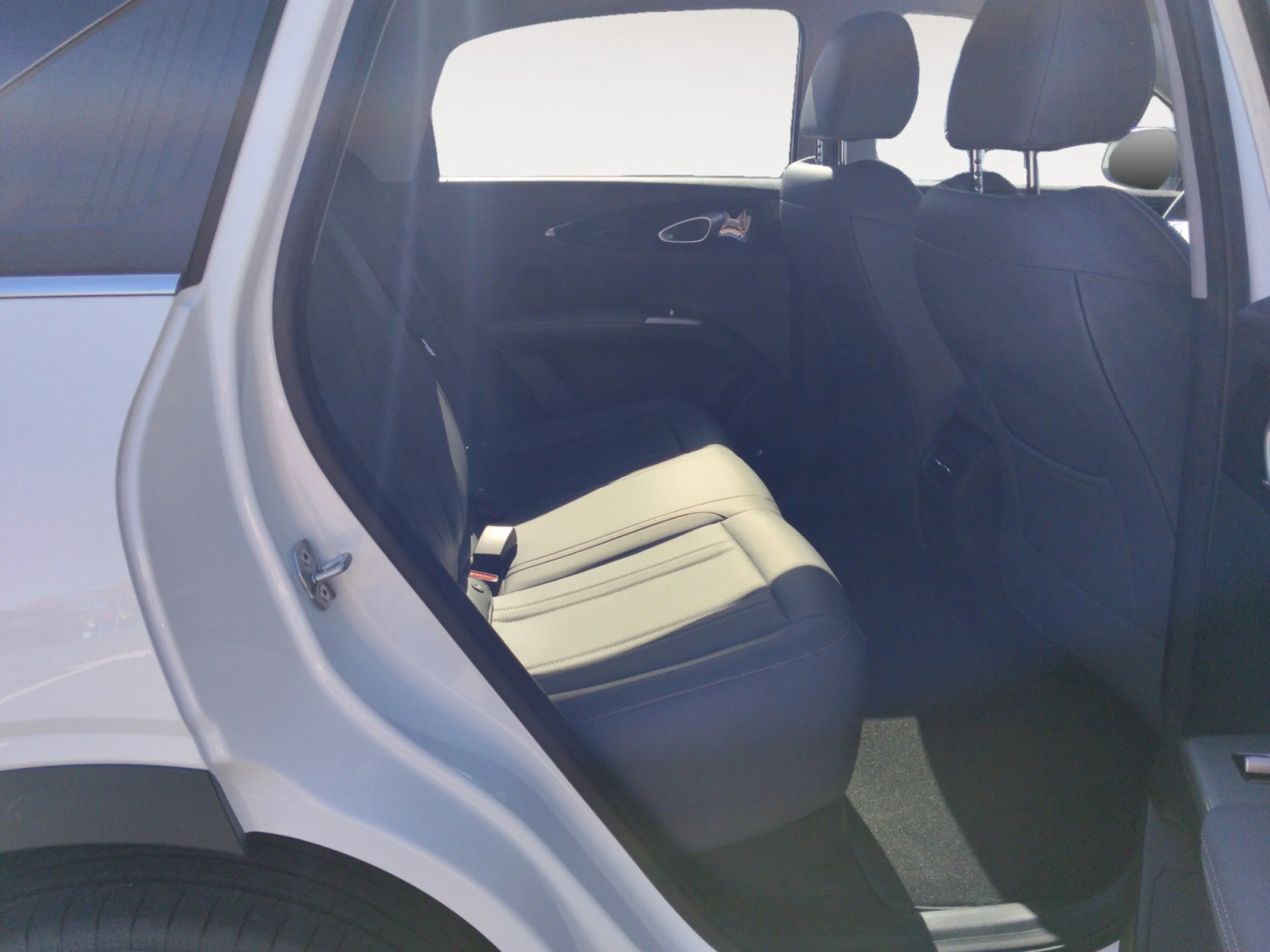 GEELY E2 MAX+ - Foto 6
