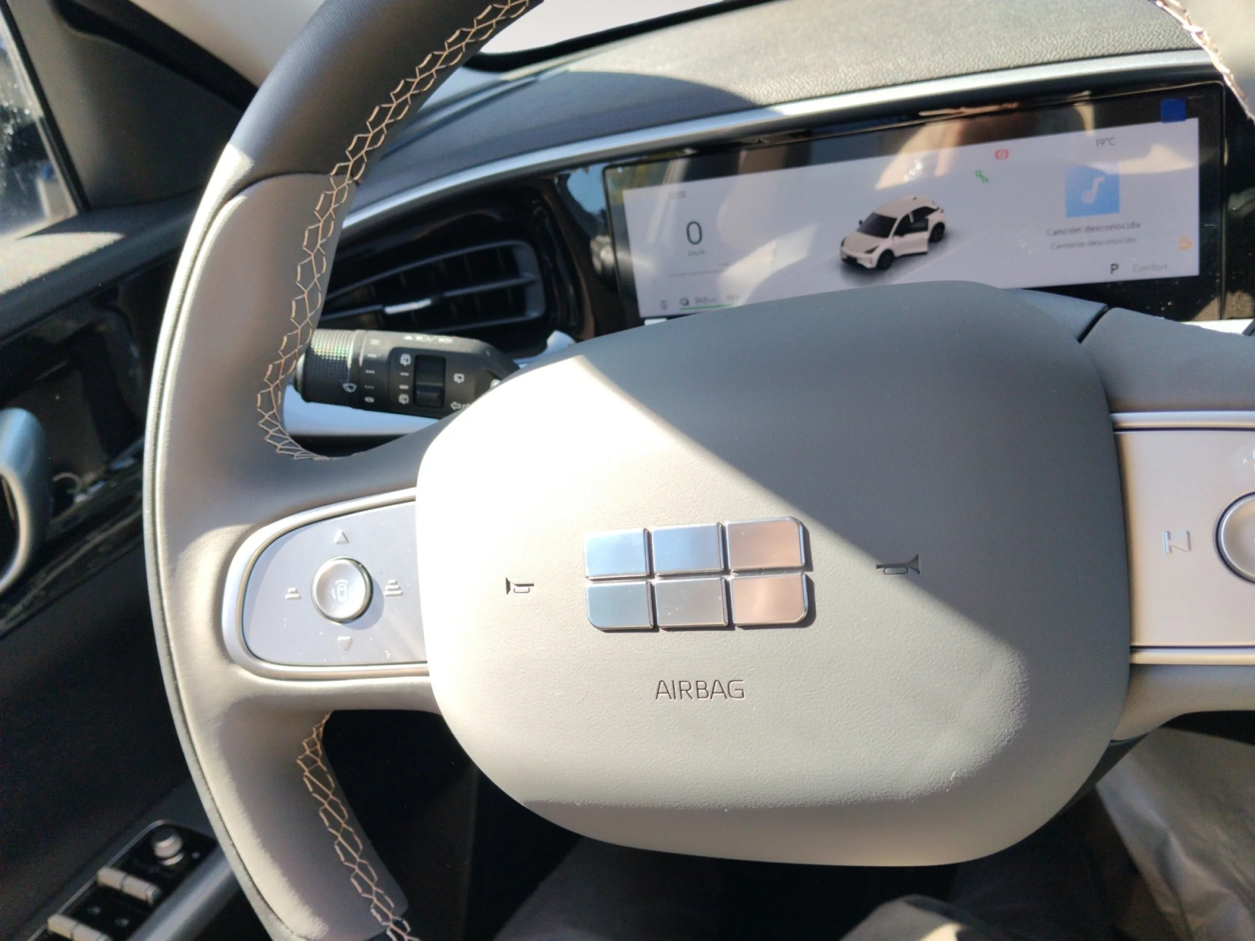 GEELY E2 MAX+ - Foto 12