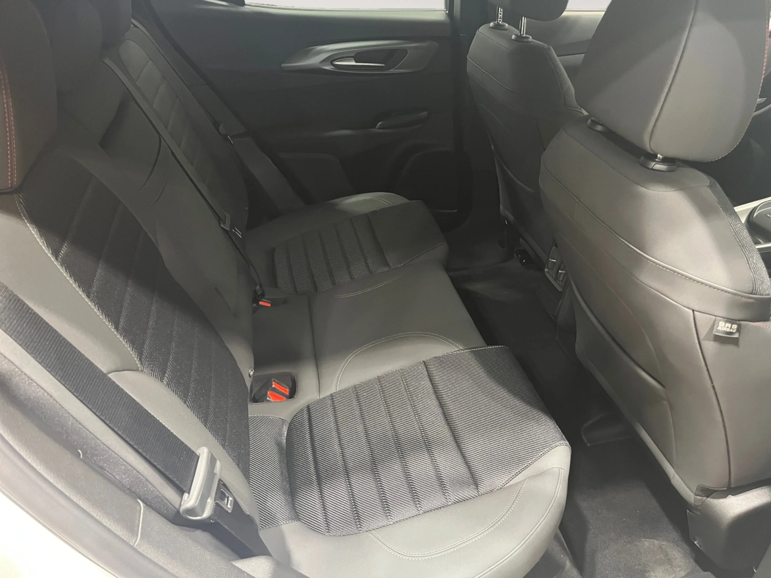 ALFA ROMEO TONALE 1.5 MHEV GASOLINA 130 CV SPRINT FWD - Foto 6