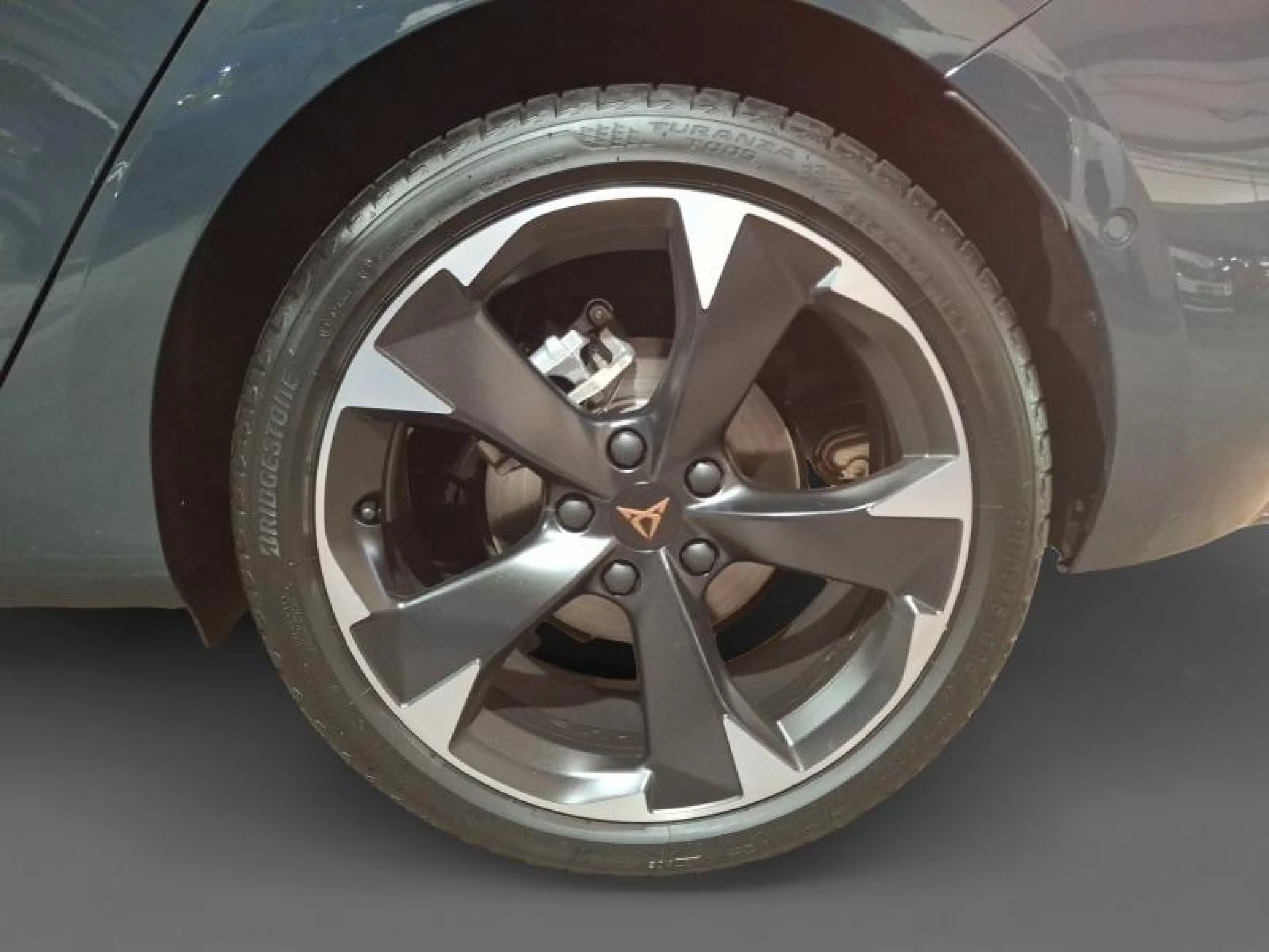 CUPRA LEON 1.5 ETSI 110KW (150CV) DSG - Foto 8