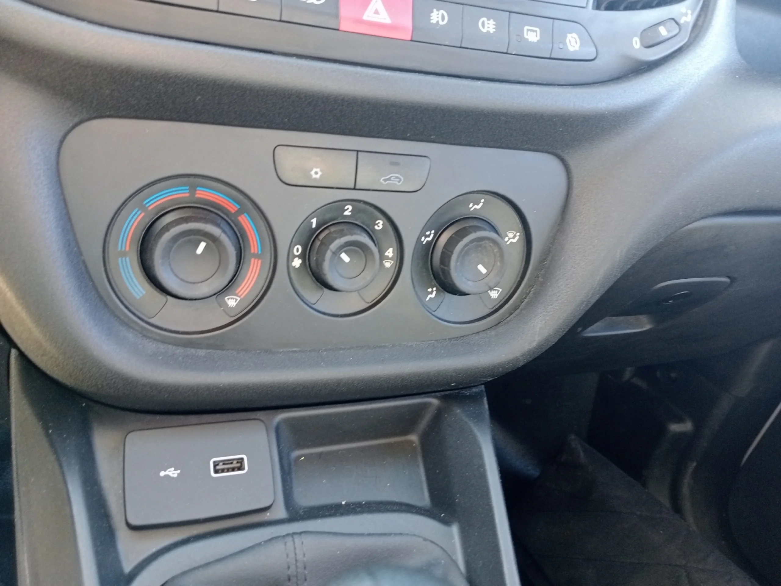 FIAT Doblò DOBLO CARGO CARGO SX 1.3 MJET 70 KW (95 - Foto 14