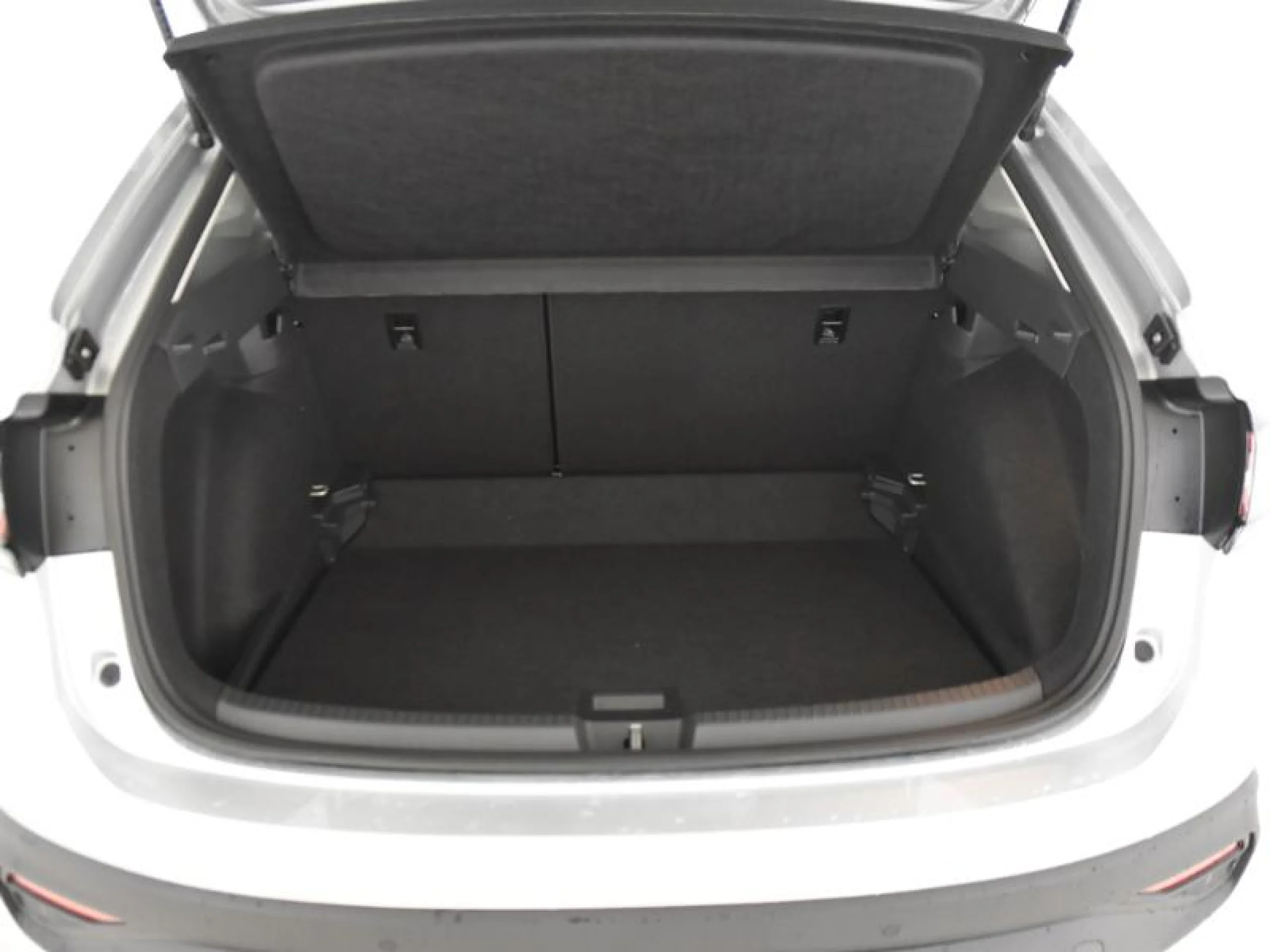 VOLKSWAGEN TAIGO R LINE 1.0 TSI 85KW (115CV) DSG - Foto 7