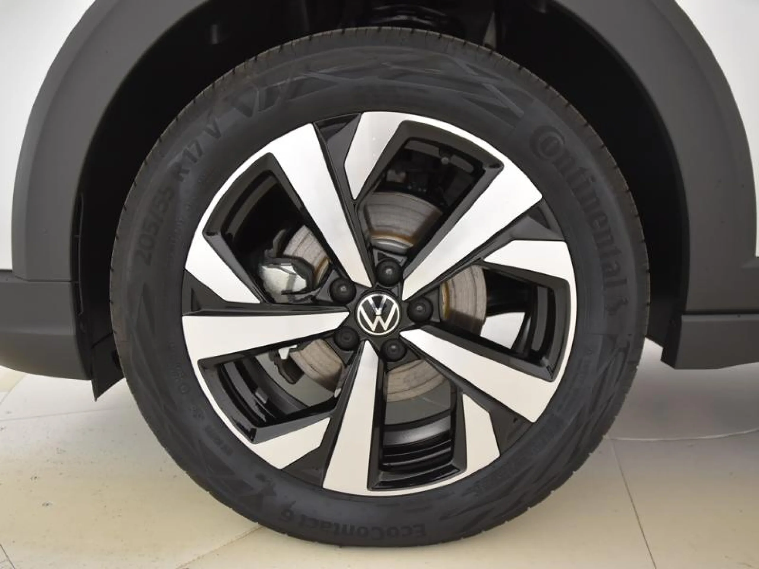 VOLKSWAGEN TAIGO R LINE 1.0 TSI 85KW (115CV) DSG - Foto 8