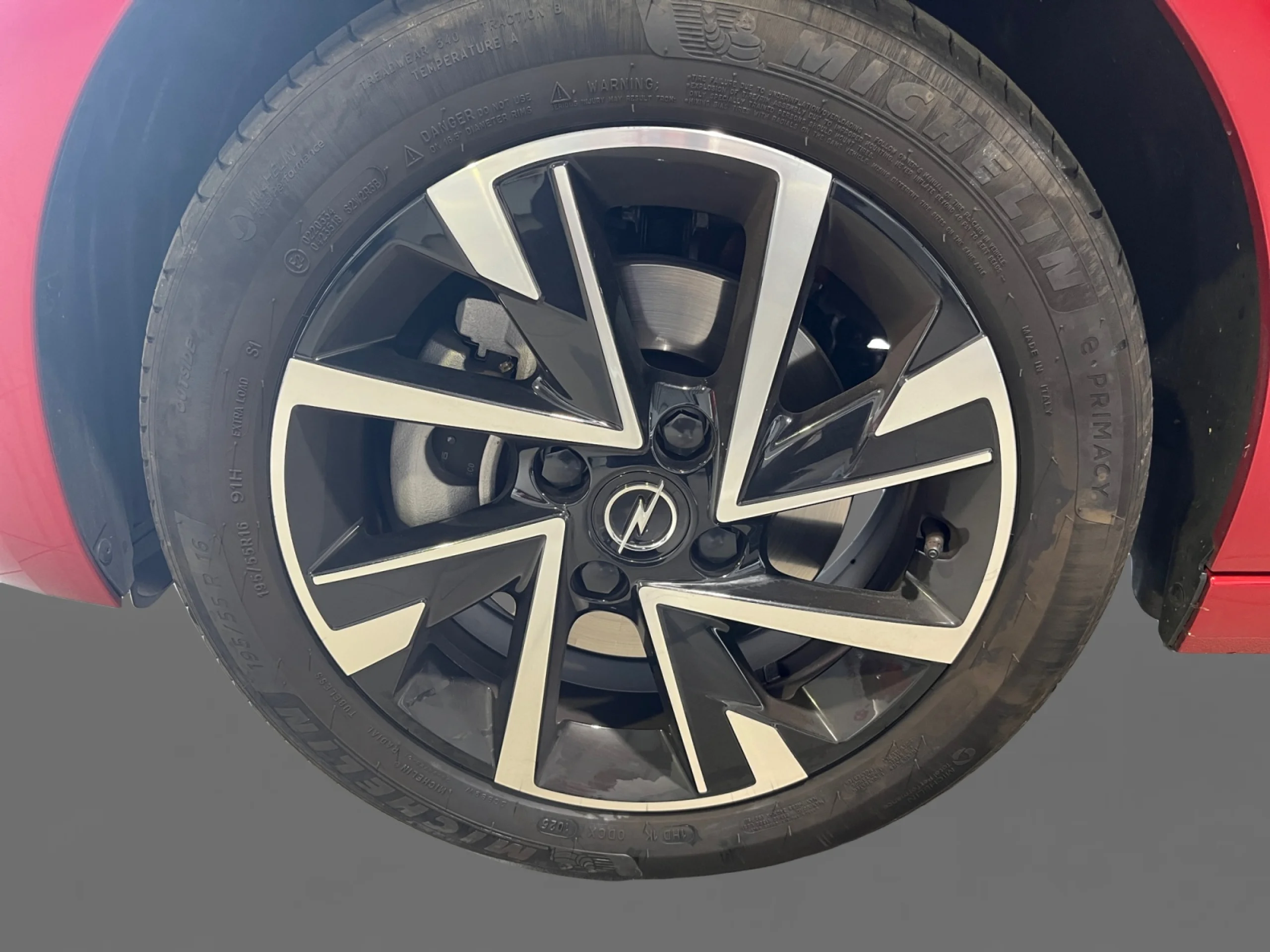 OPEL CORSA 1.2T XHL 74KW (100CV) GS - Foto 9