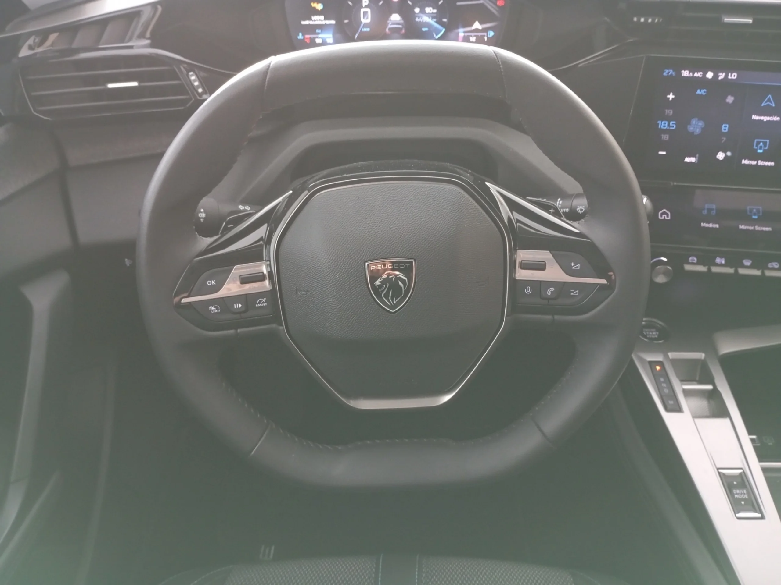 PEUGEOT 308 5P ALLURE BLUEHDI 130 S&S EAT8 - Foto 11