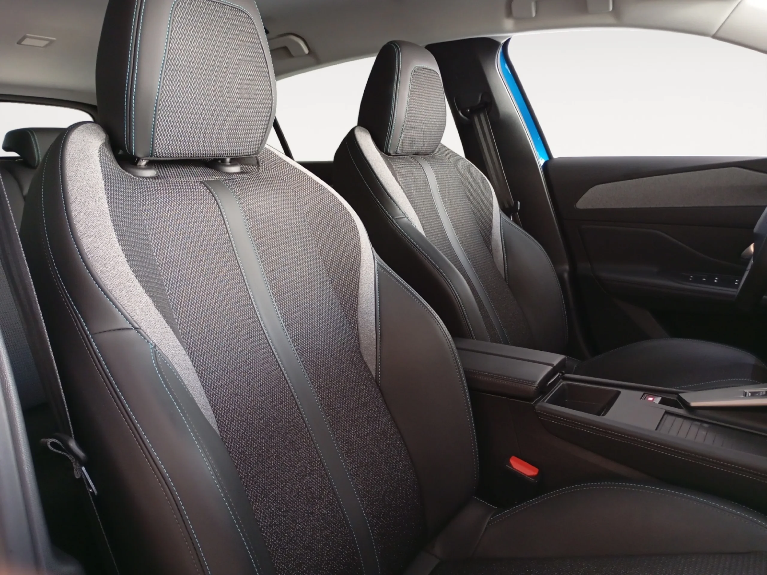 PEUGEOT 308 5P ALLURE BLUEHDI 130 S&S EAT8 - Foto 5