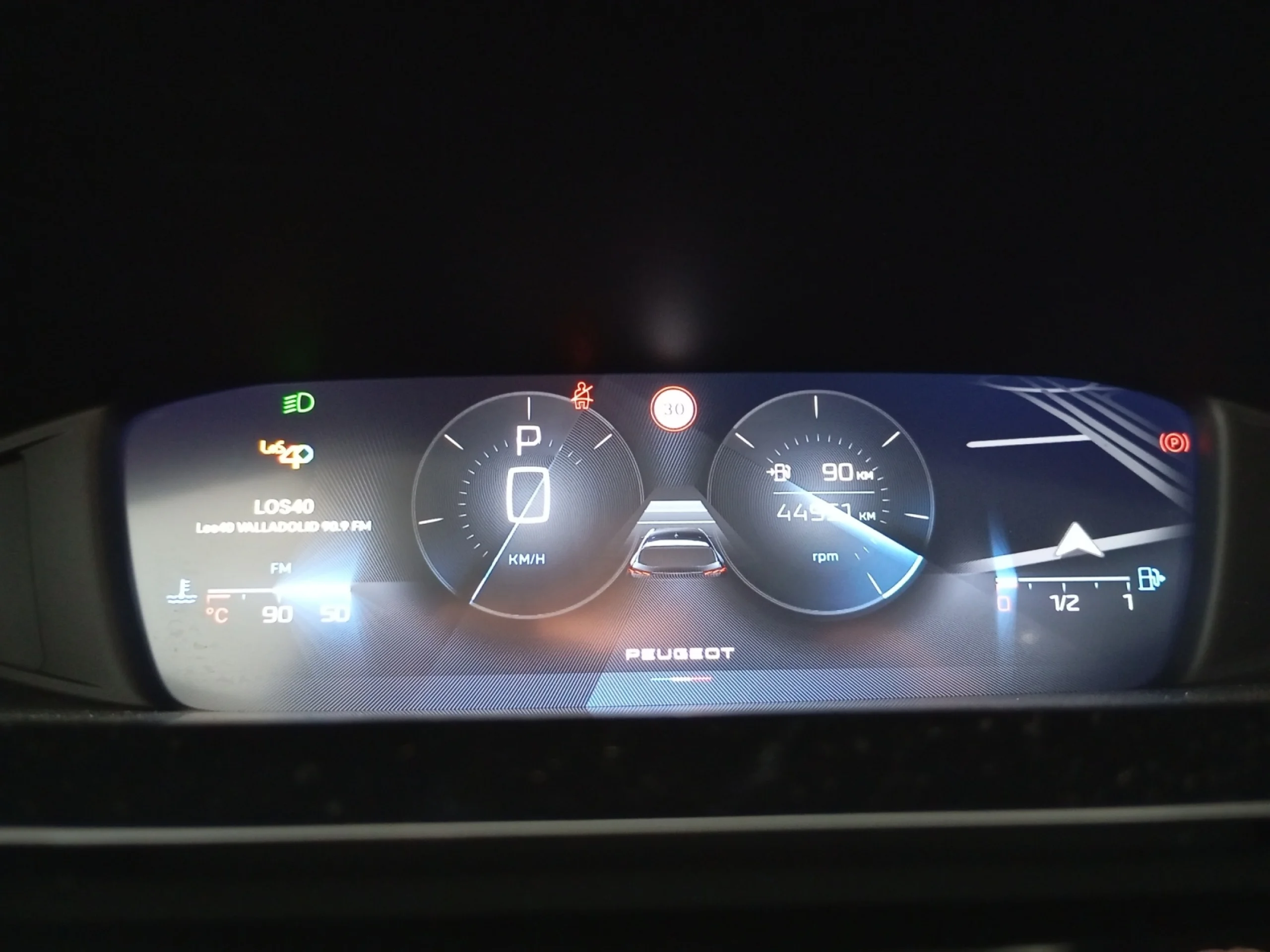 PEUGEOT 308 5P ALLURE BLUEHDI 130 S&S EAT8 - Foto 10