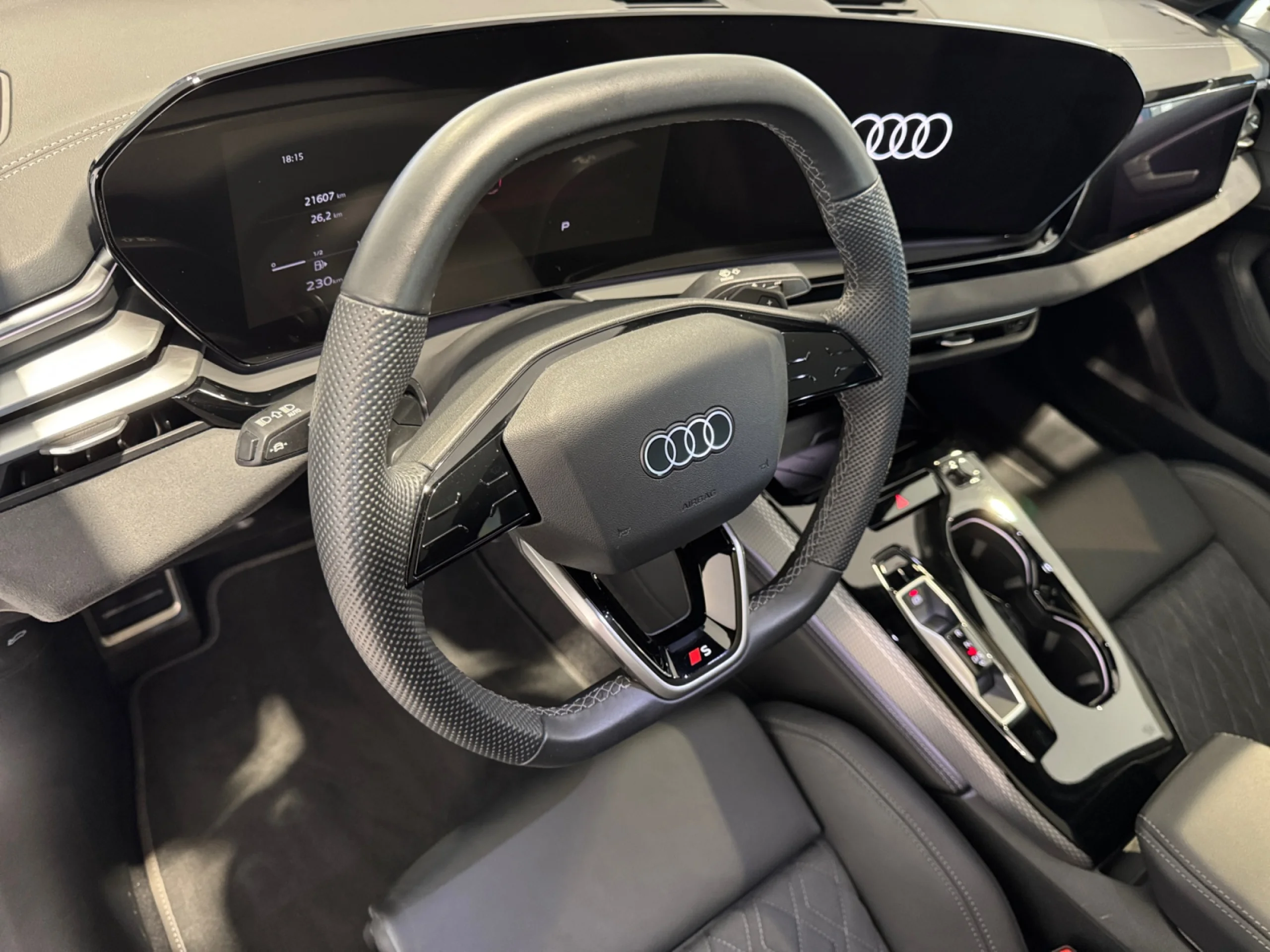 AUDI A5 TFSI 150 KW (204 CV) BLACK LINE - Foto 9