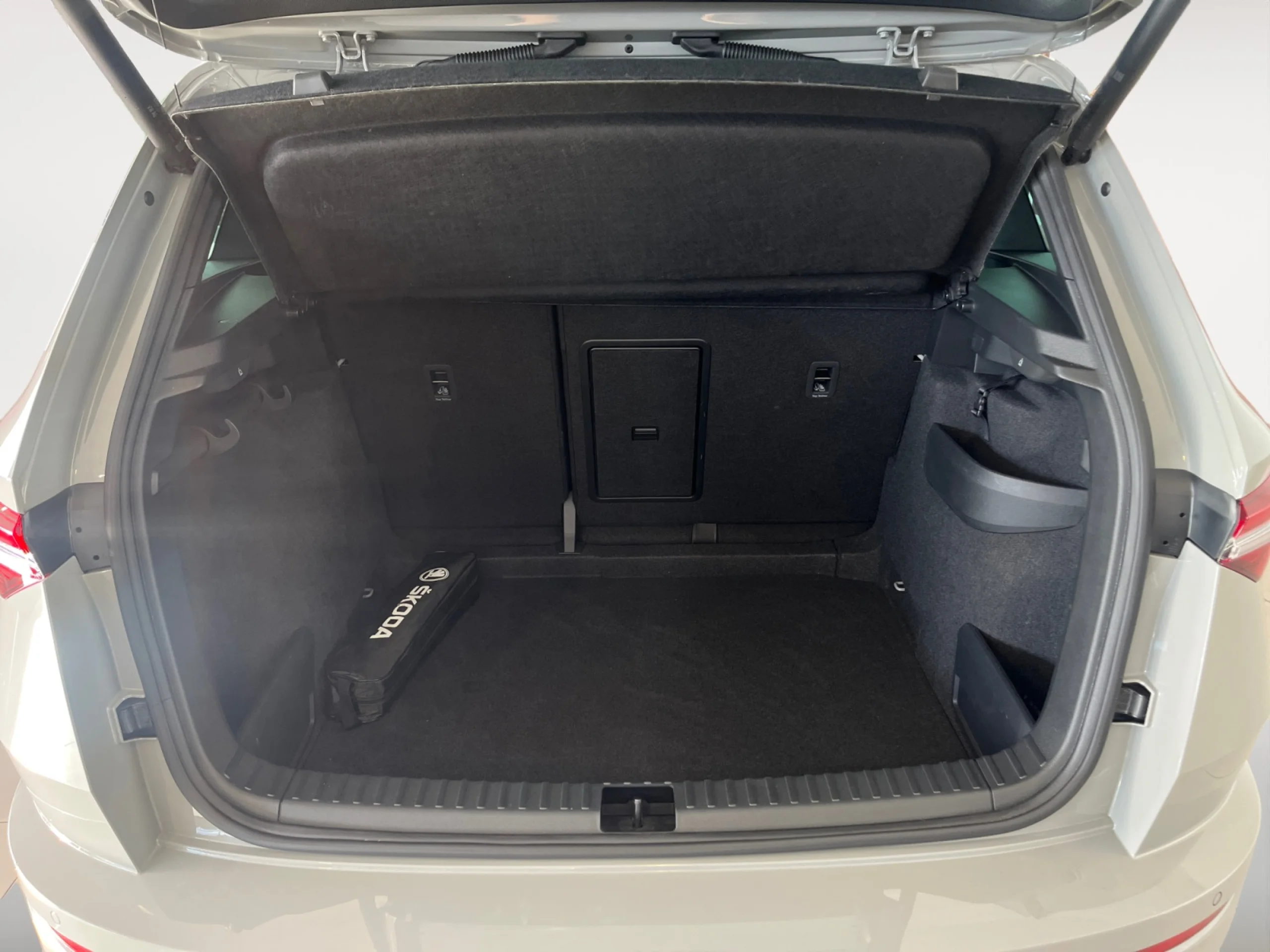 SKODA KAROQ KAROK SPORTLINE - Foto 7