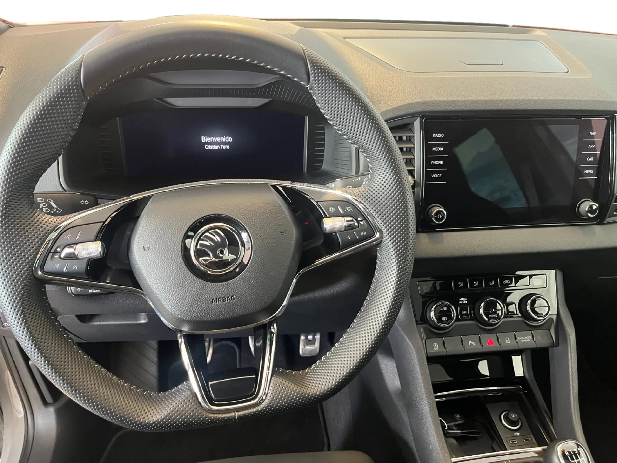 SKODA KAROQ KAROK SPORTLINE - Foto 9