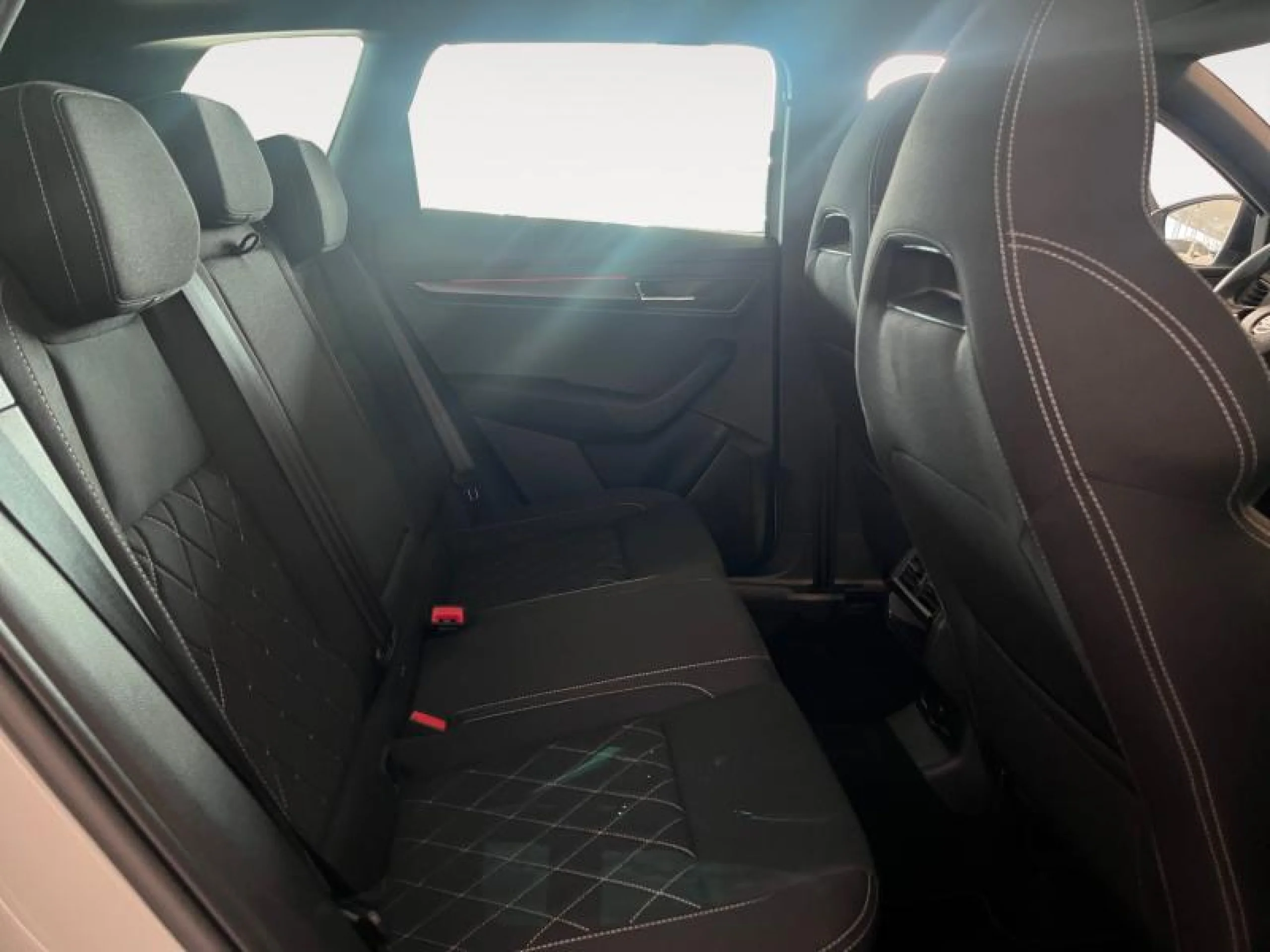 SKODA KAROQ KAROK SPORTLINE - Foto 6