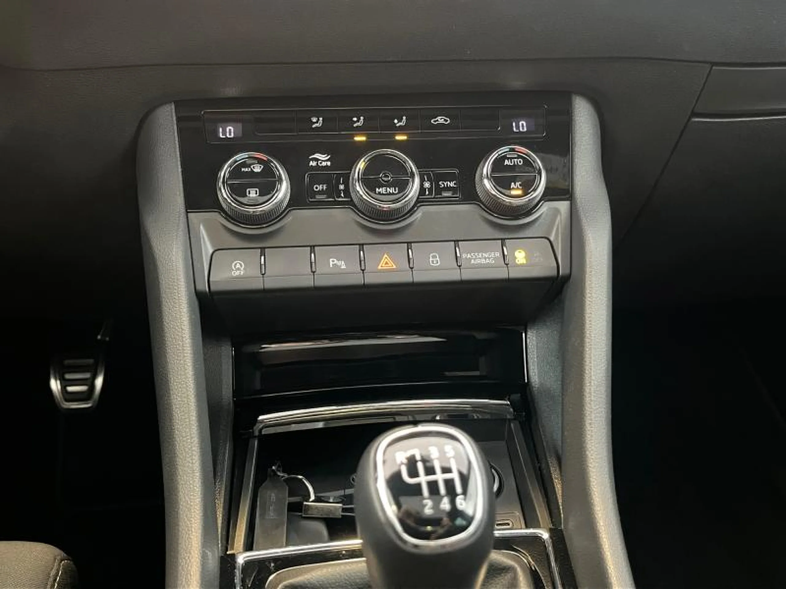 SKODA KAROQ KAROK SPORTLINE - Foto 12