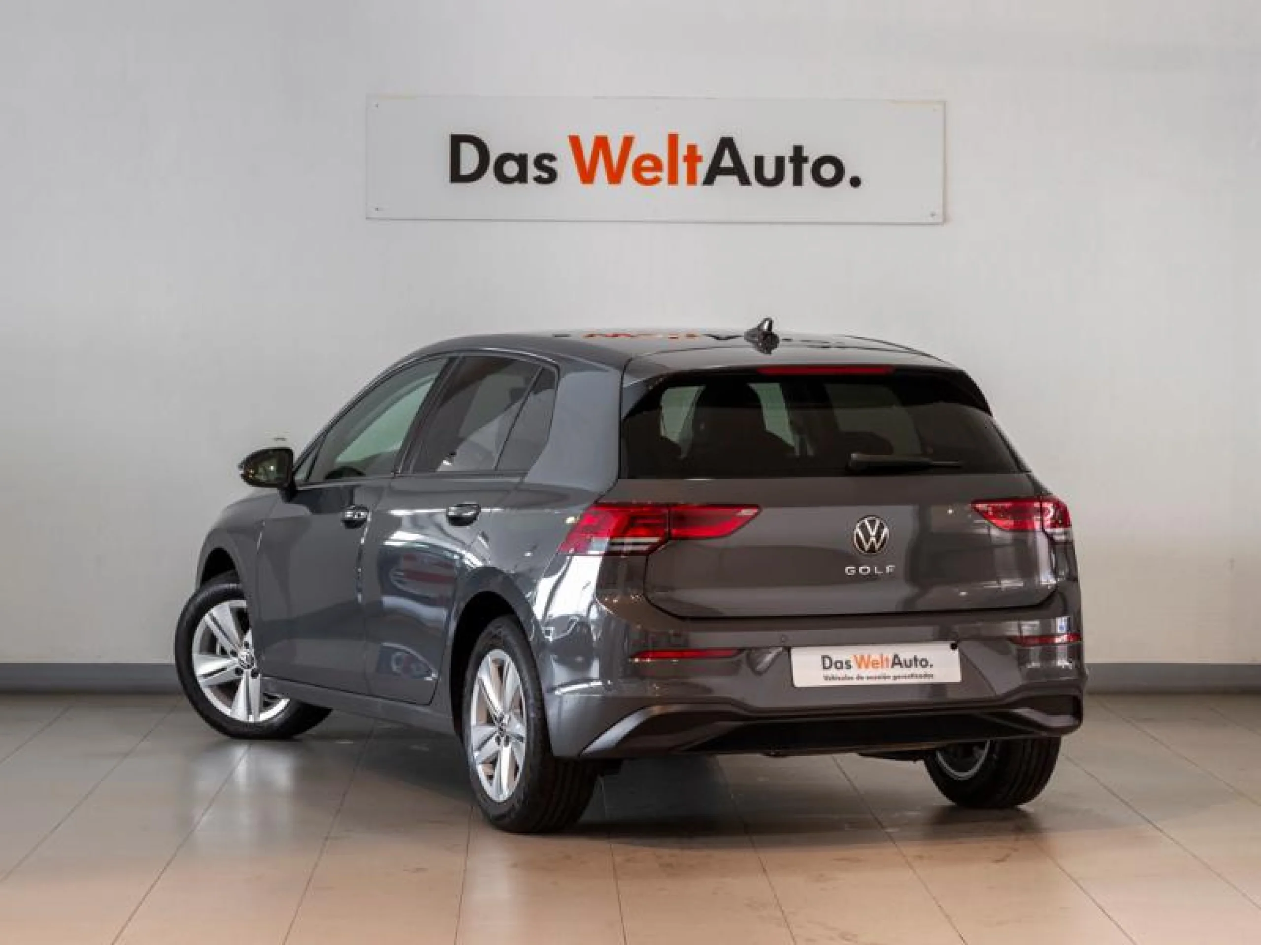 VOLKSWAGEN GOLF LIFE 2.0 TDI 85KW (115CV) DSG - Foto 2