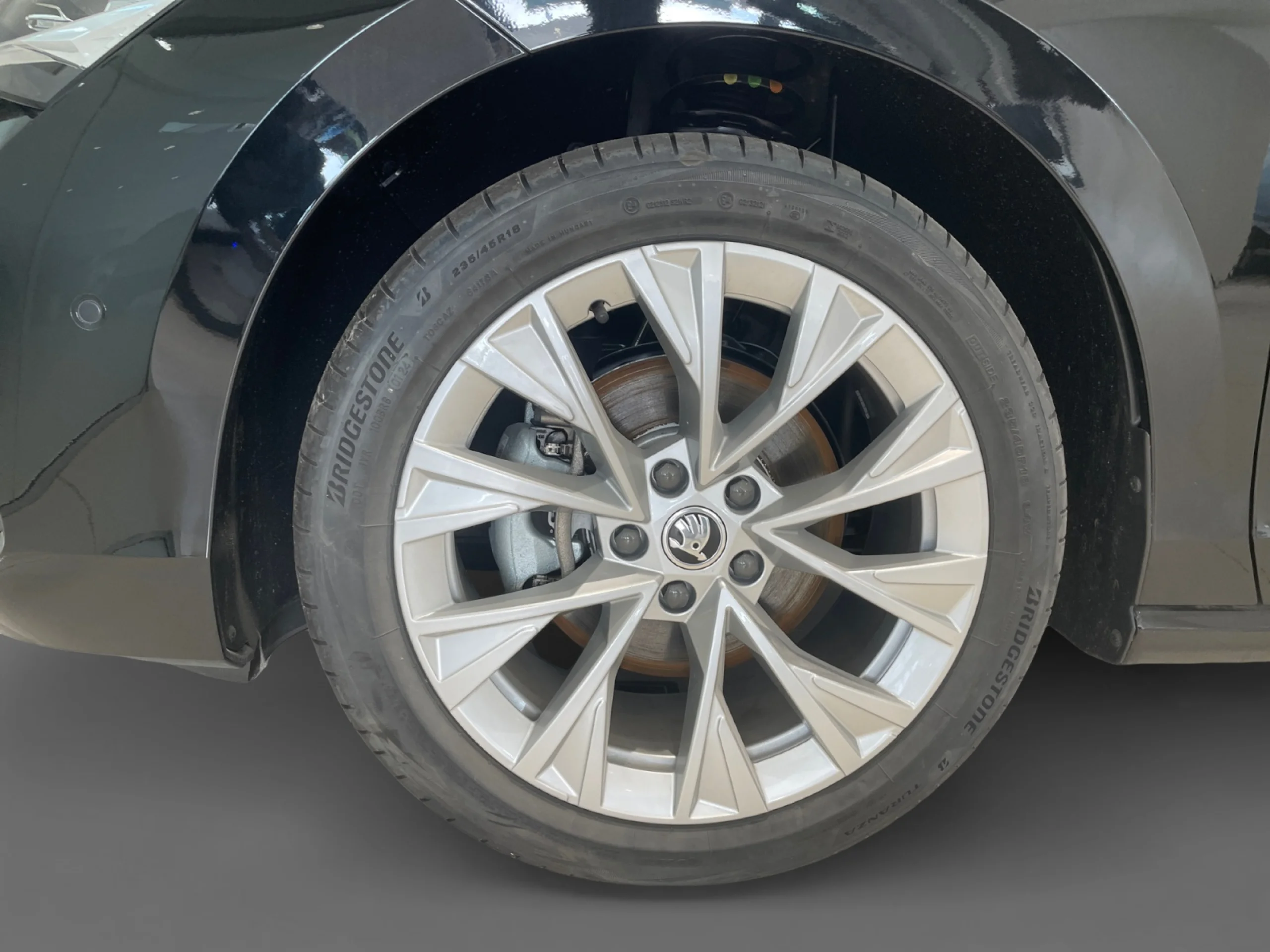 SKODA Superb SUPERB COMBI SUPERB COMBI SELECTION 2,0 TDI 110 KW (150 CV) DSG 7 VEL. - Foto 8