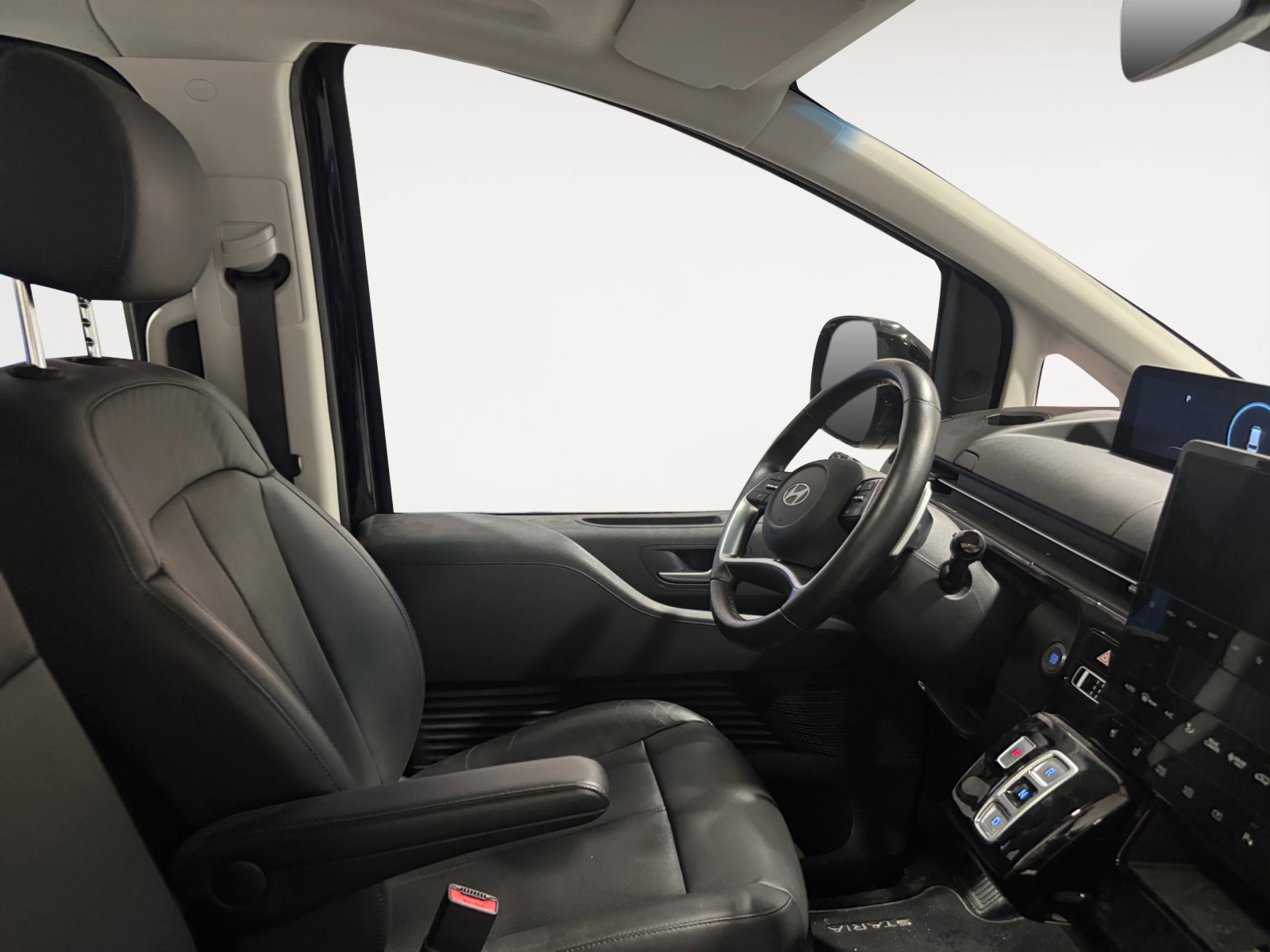 HYUNDAI STARIA 9S HEV 1.6 TGDI 225CV 6AT STYLE - Foto 5