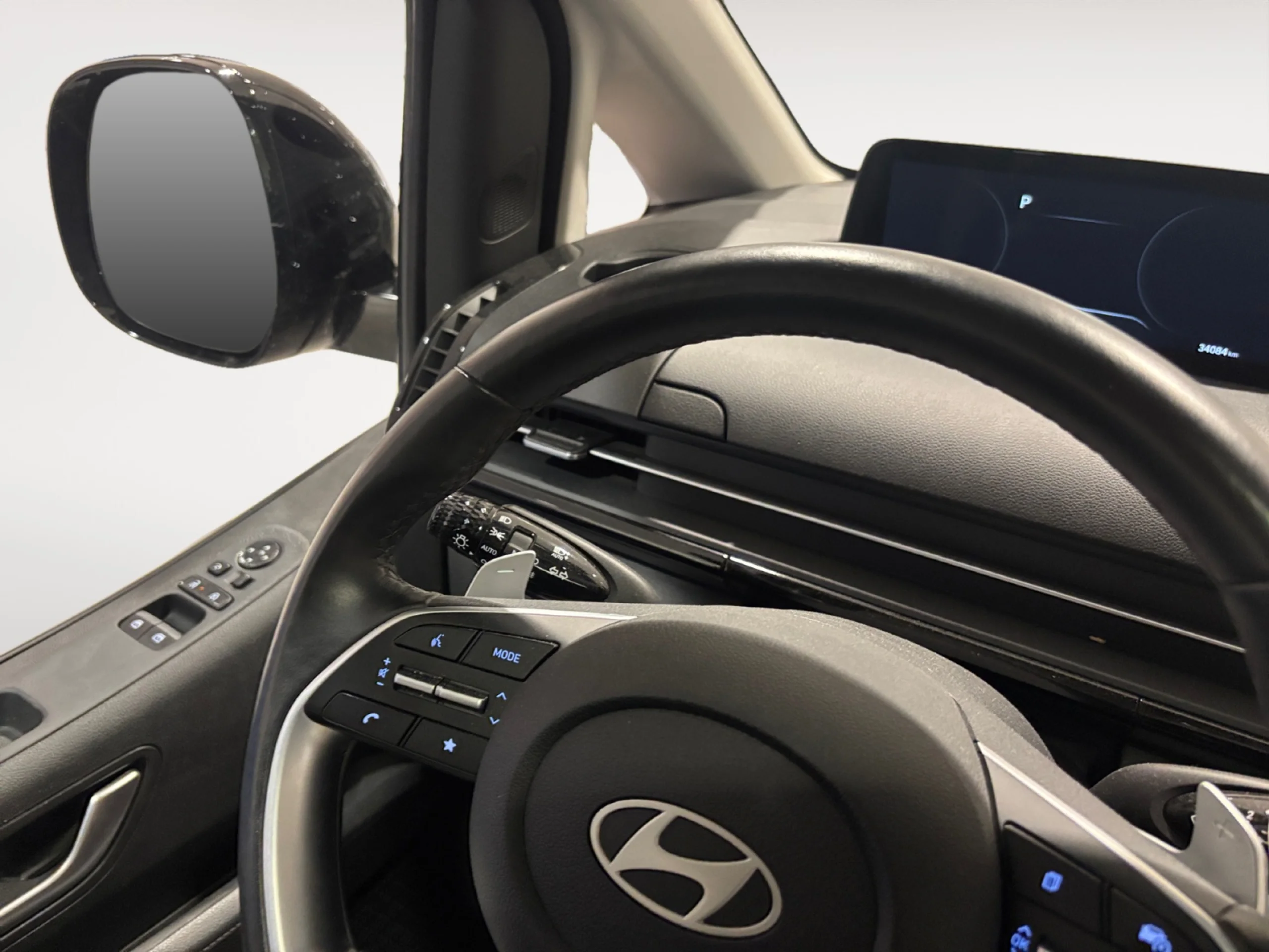 HYUNDAI STARIA 9S HEV 1.6 TGDI 225CV 6AT STYLE - Foto 12