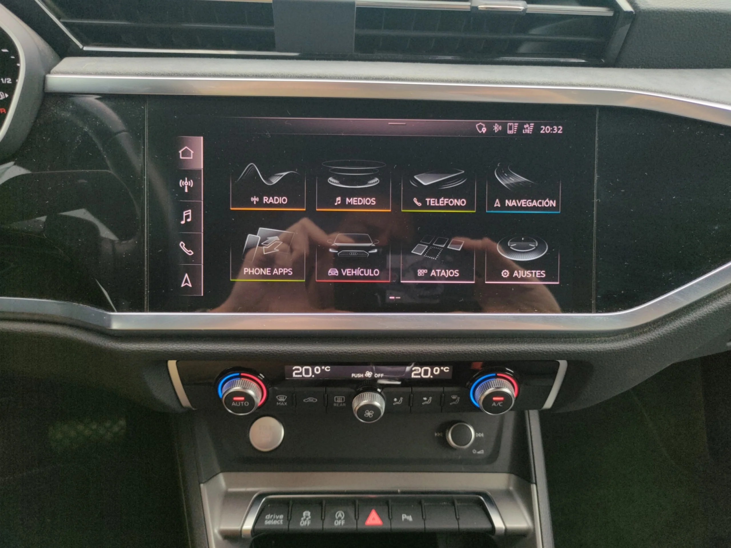 AUDI Q3 SPORTBACK BLACK LINE 35 TDI 110KW (150CV) S TRONIC - Foto 9