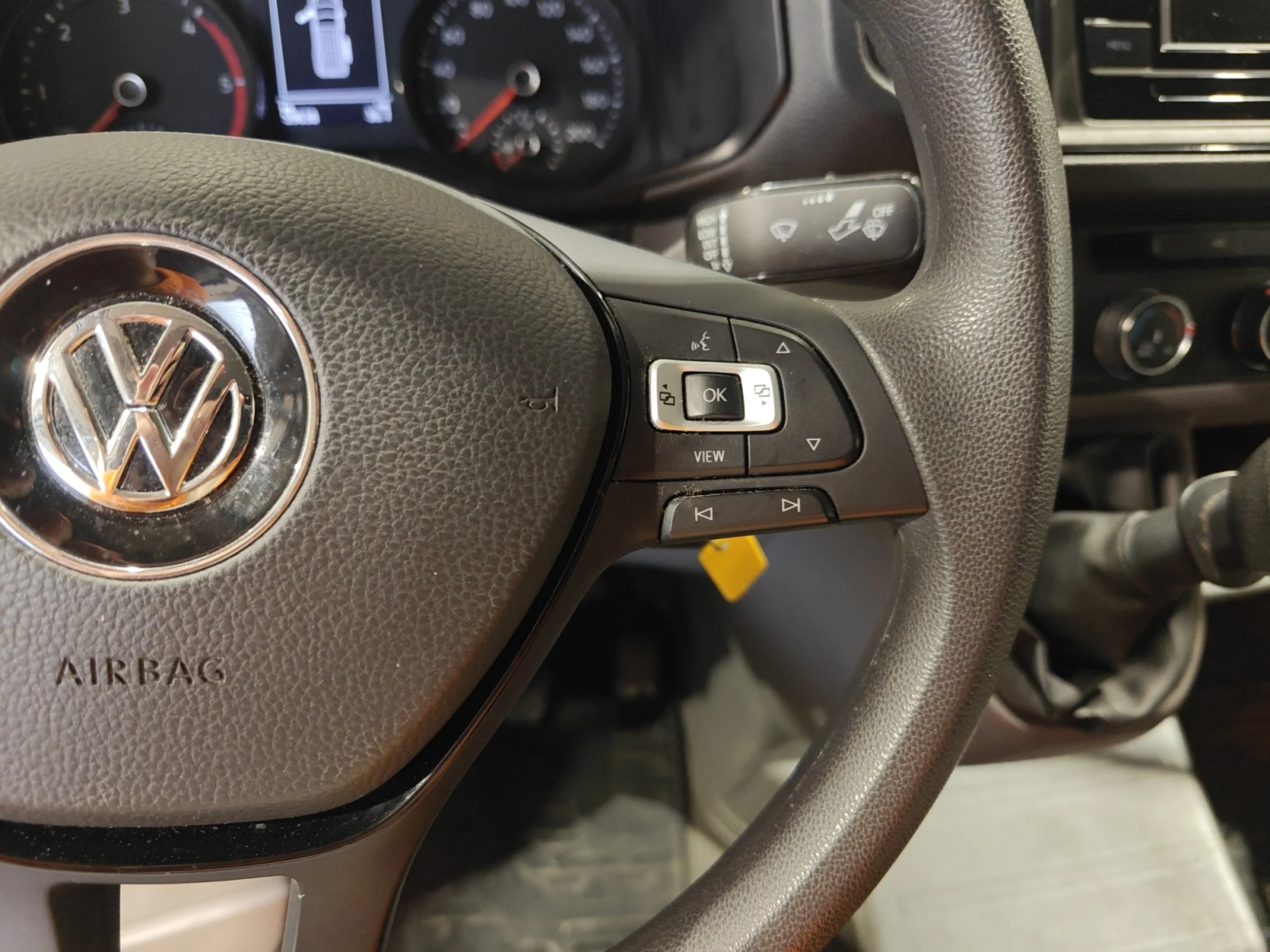 VOLKSWAGEN CRAFTER 35 FURGÓN BL TA L4H3 2.0TDI 103KW AUTO - Foto 10