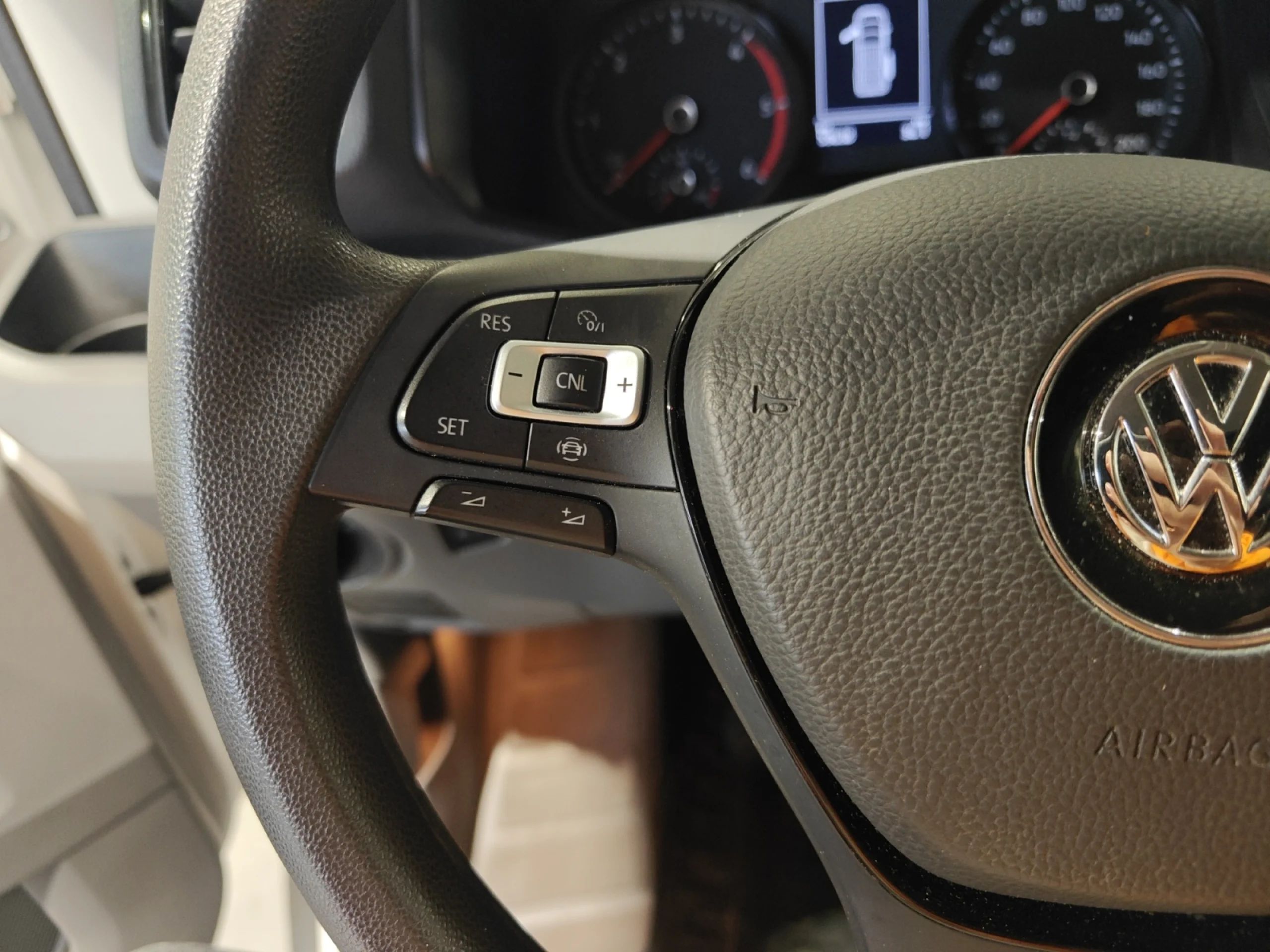 VOLKSWAGEN CRAFTER 35 FURGÓN BL TA L4H3 2.0TDI 103KW AUTO - Foto 11