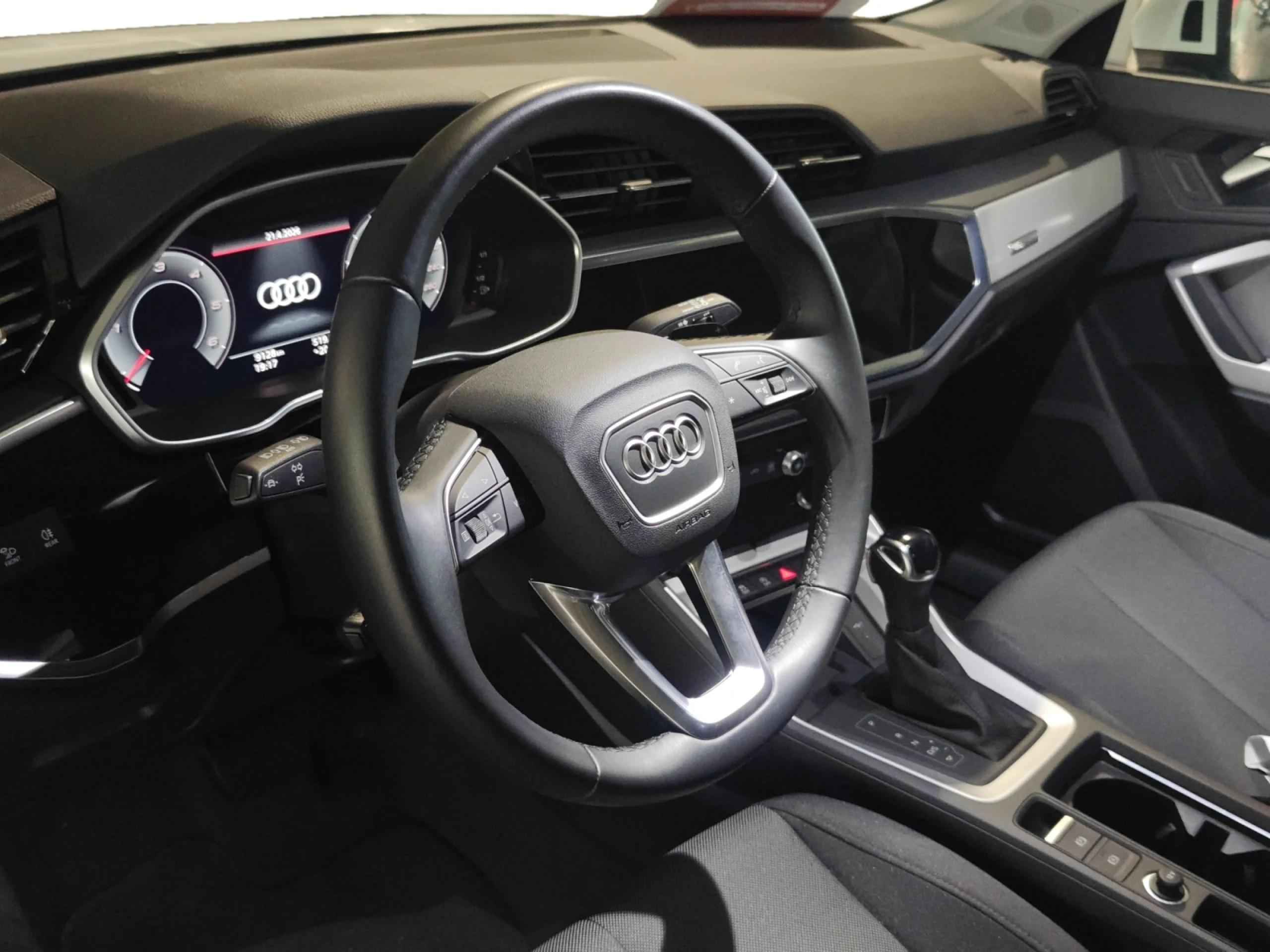 AUDI Q3 ADVANCED 35 TDI 110KW (150CV) S TRONIC - Foto 9