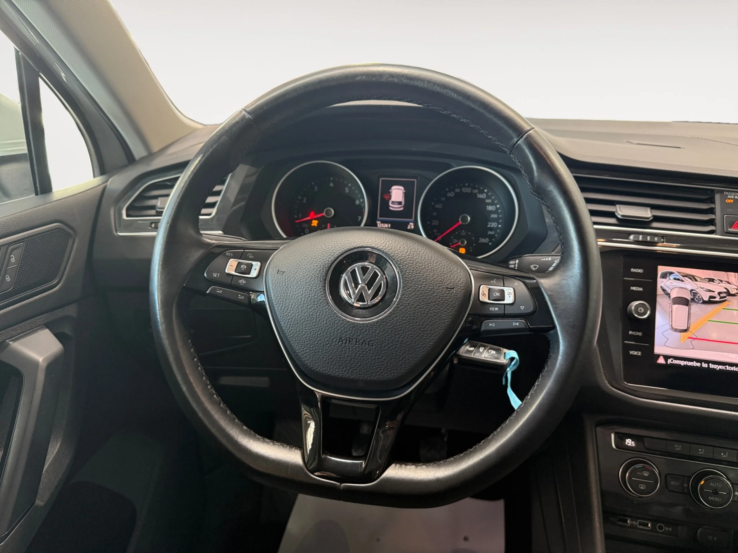 VOLKSWAGEN TIGUAN ADVANCE 1.5 TSI 110KW (150CV) - Foto 11