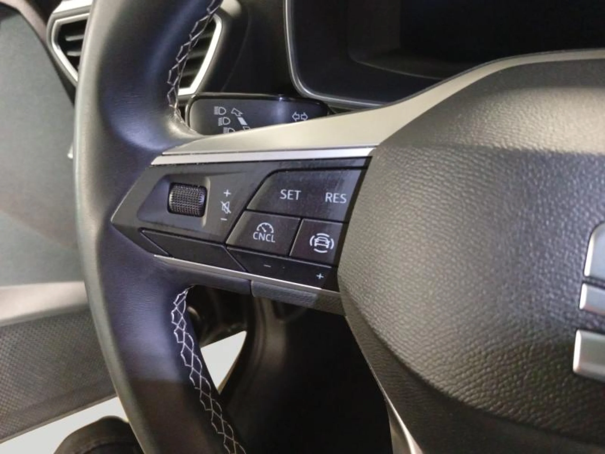 SEAT LEON 1.5 TSI 85KW STYLE XS - Foto 10