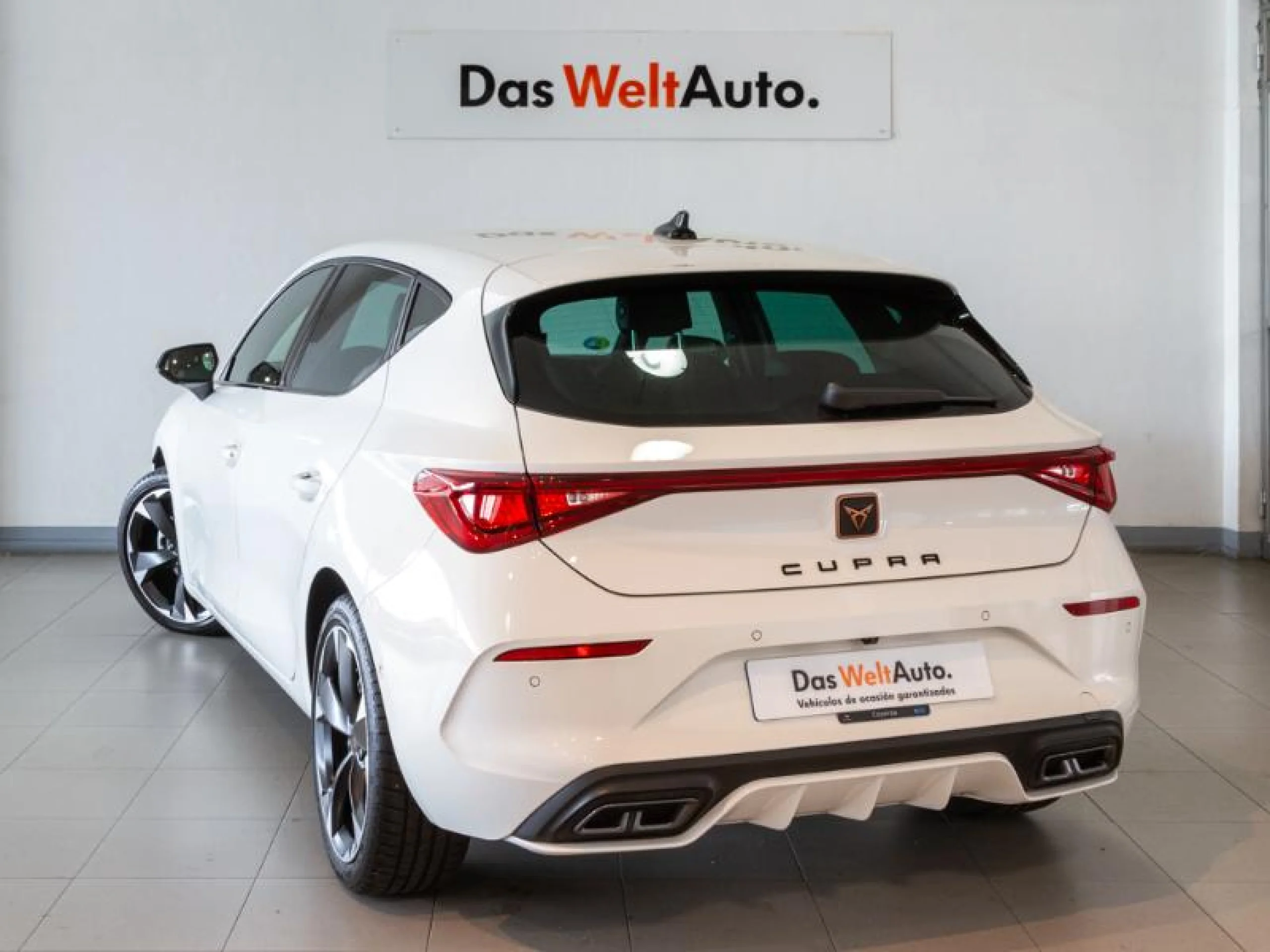 CUPRA LEON 1.5 ETSI 110KW (150CV) DSG - Foto 2
