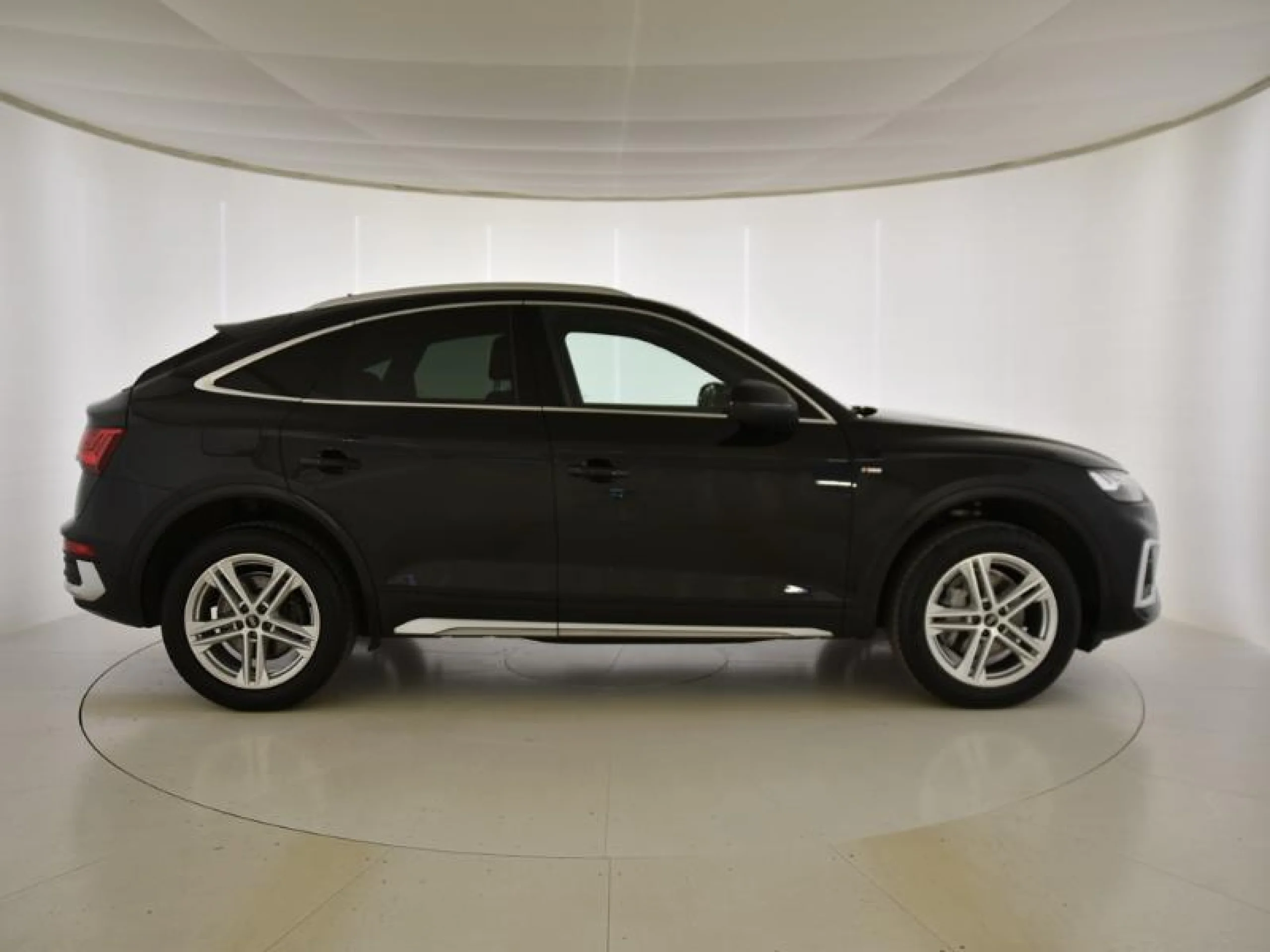 AUDI Q5 SPORTBACK BLACK LINE 40 TDI 150KW QUATTRO ULTRA - Foto 3