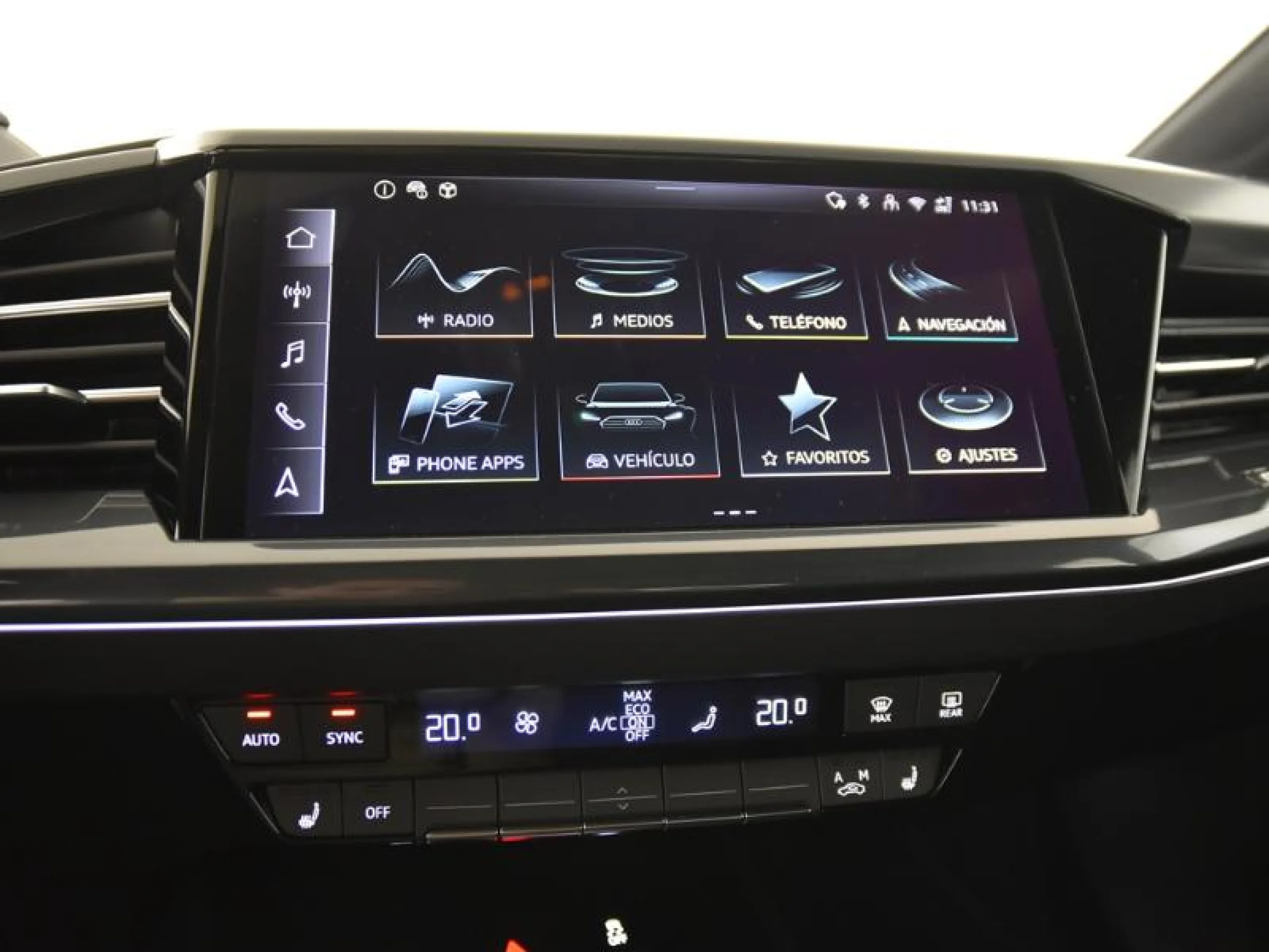 AUDI Q4 SPORTBACK E TRON GENUINE EDITION 45 E TRON 210KW 82KWH - Foto 13