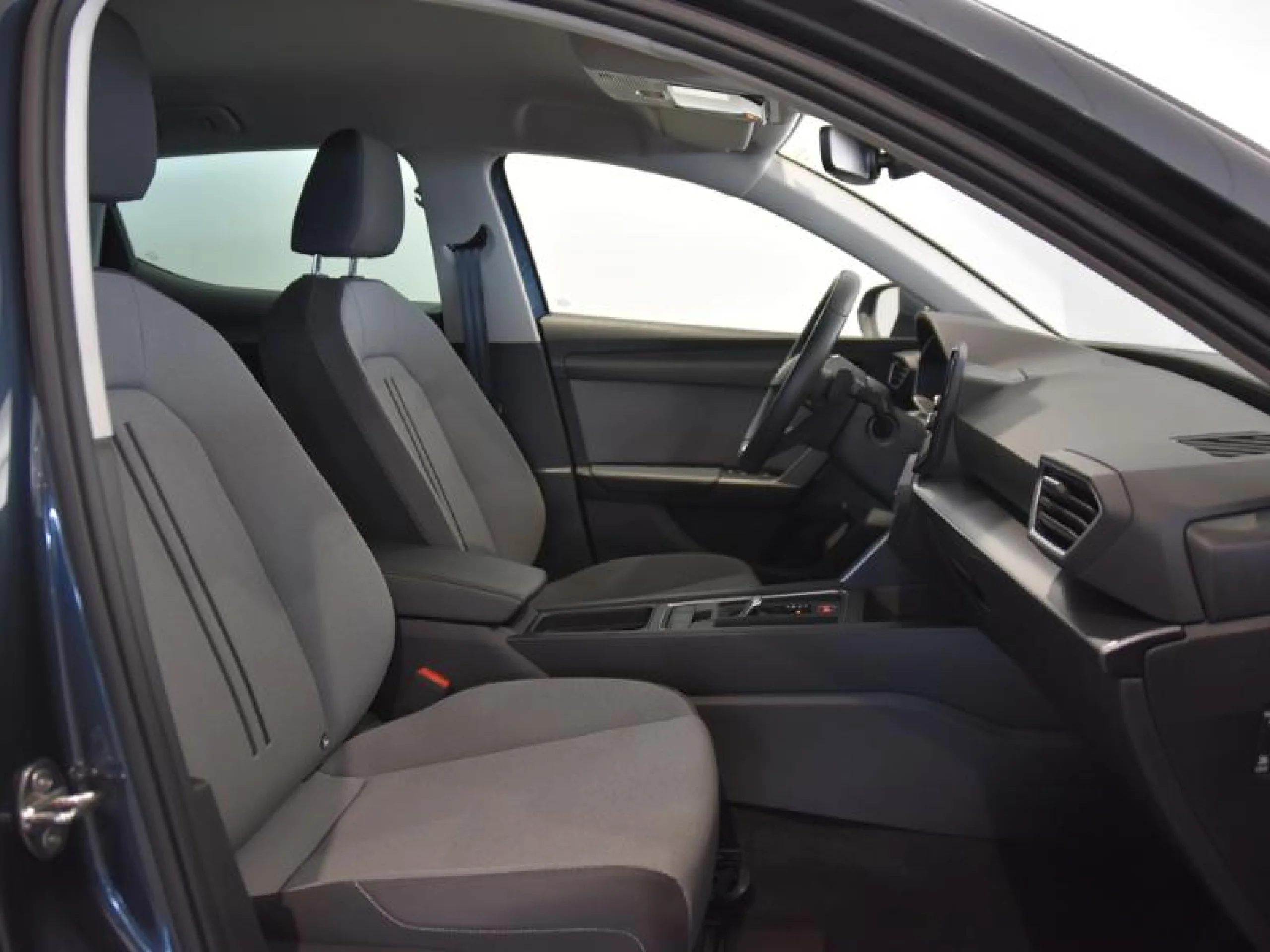 SEAT LEON 1.5 ETSI 110KW DSG S&S STYLE SPECIAL ED - Foto 5