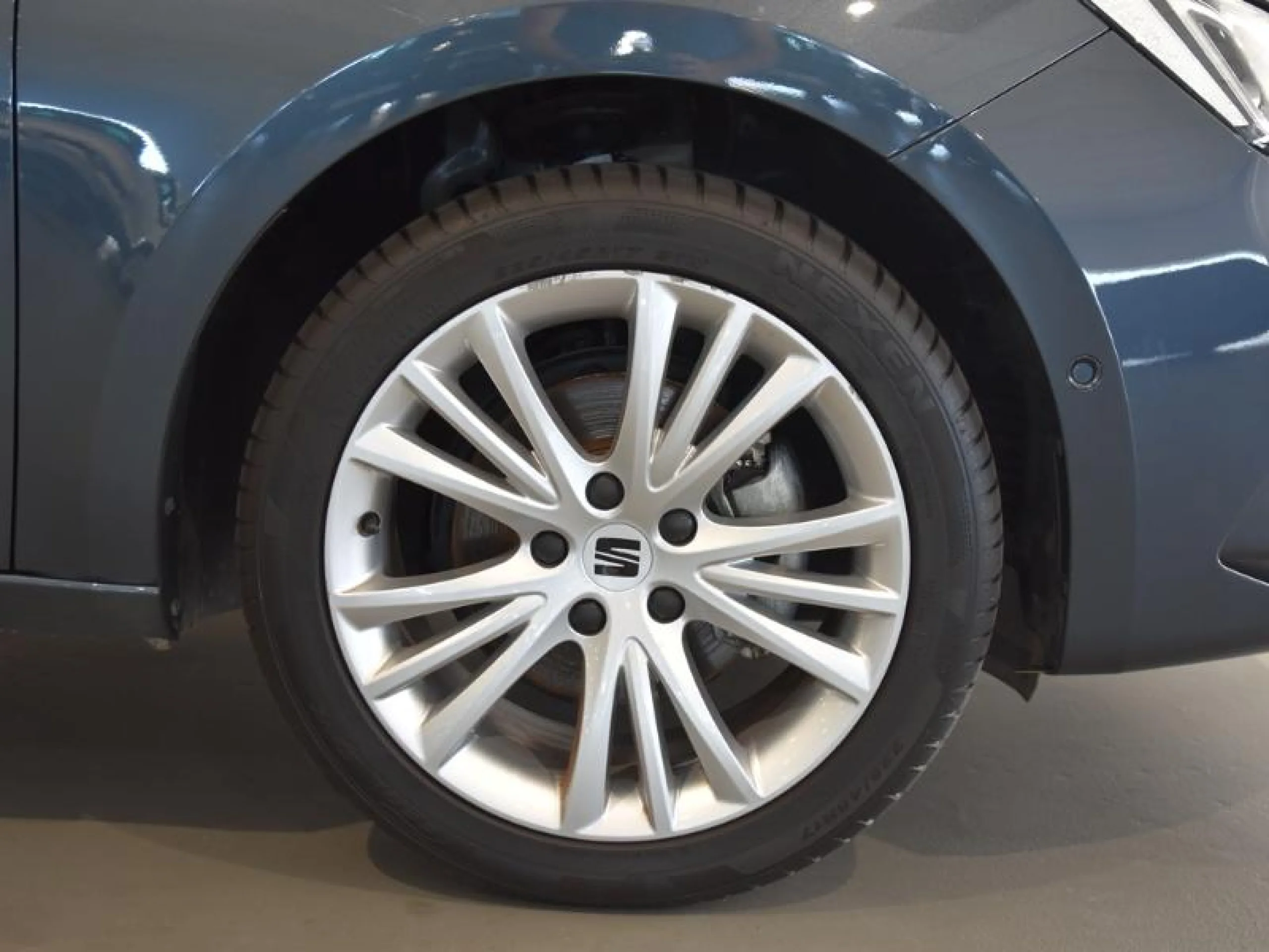 SEAT LEON 1.5 ETSI 110KW DSG S&S STYLE SPECIAL ED - Foto 8