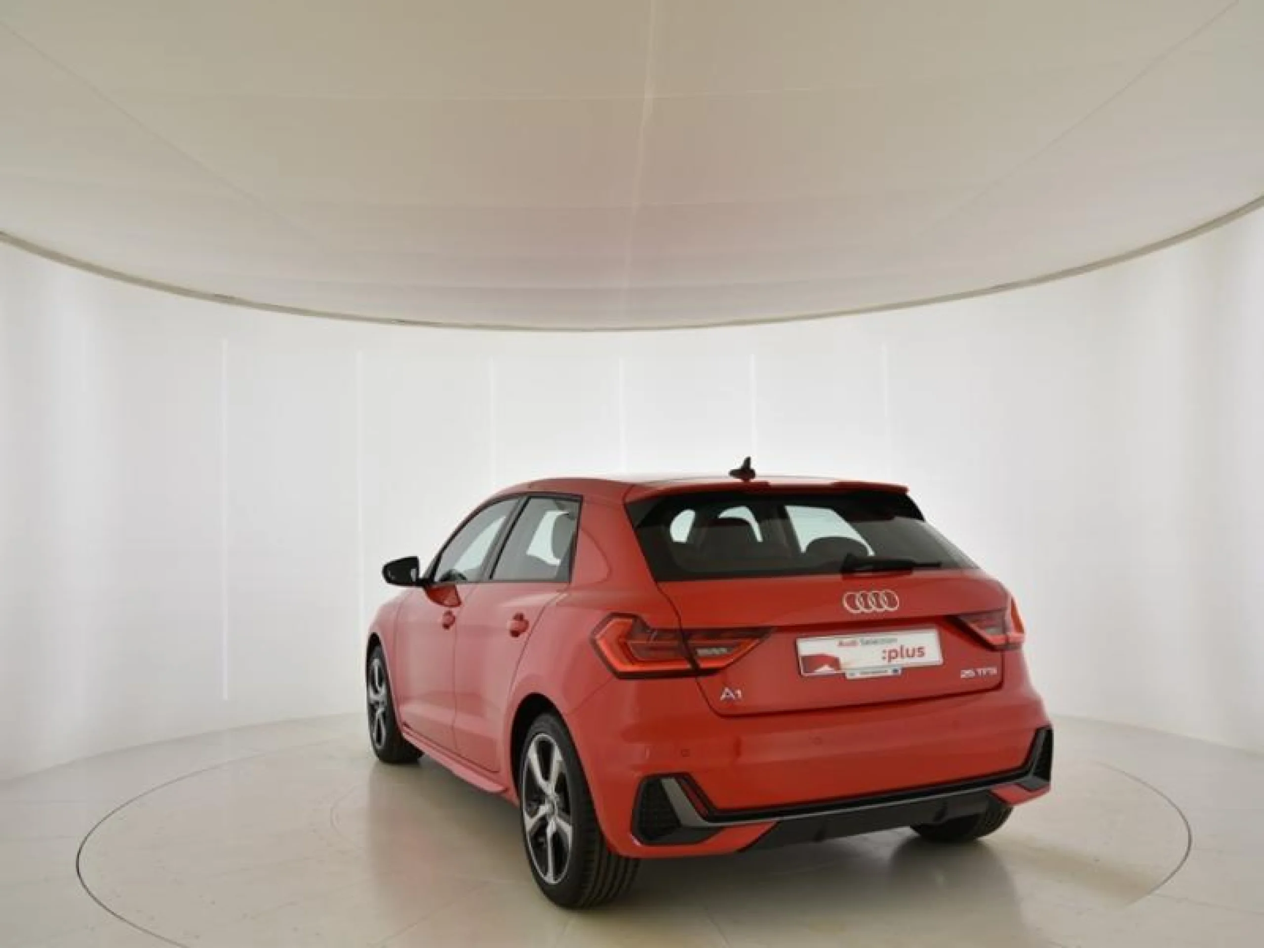 AUDI A1 SPORTBACK ADRENALIN 25 TFSI 70KW (95CV) - Foto 2