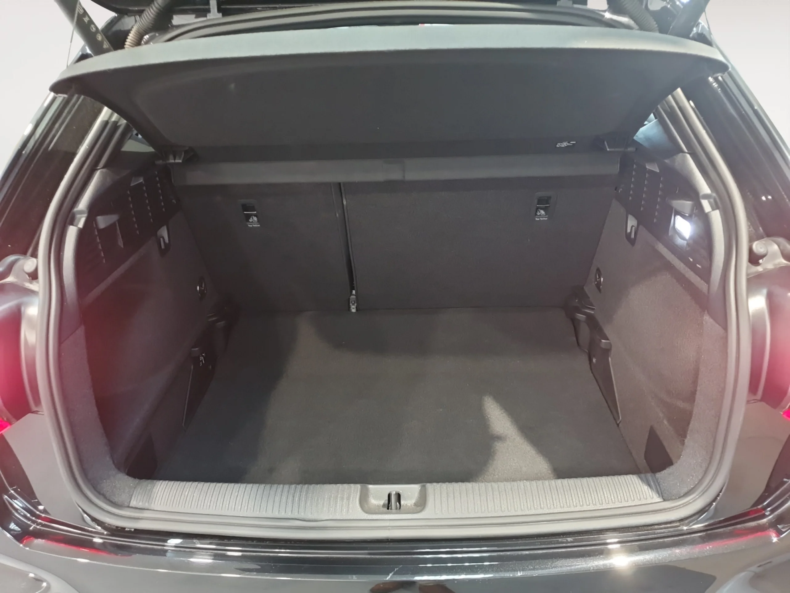 AUDI Q2 BLACK LINE 35 TFSI 110KW S TRONIC - Foto 9