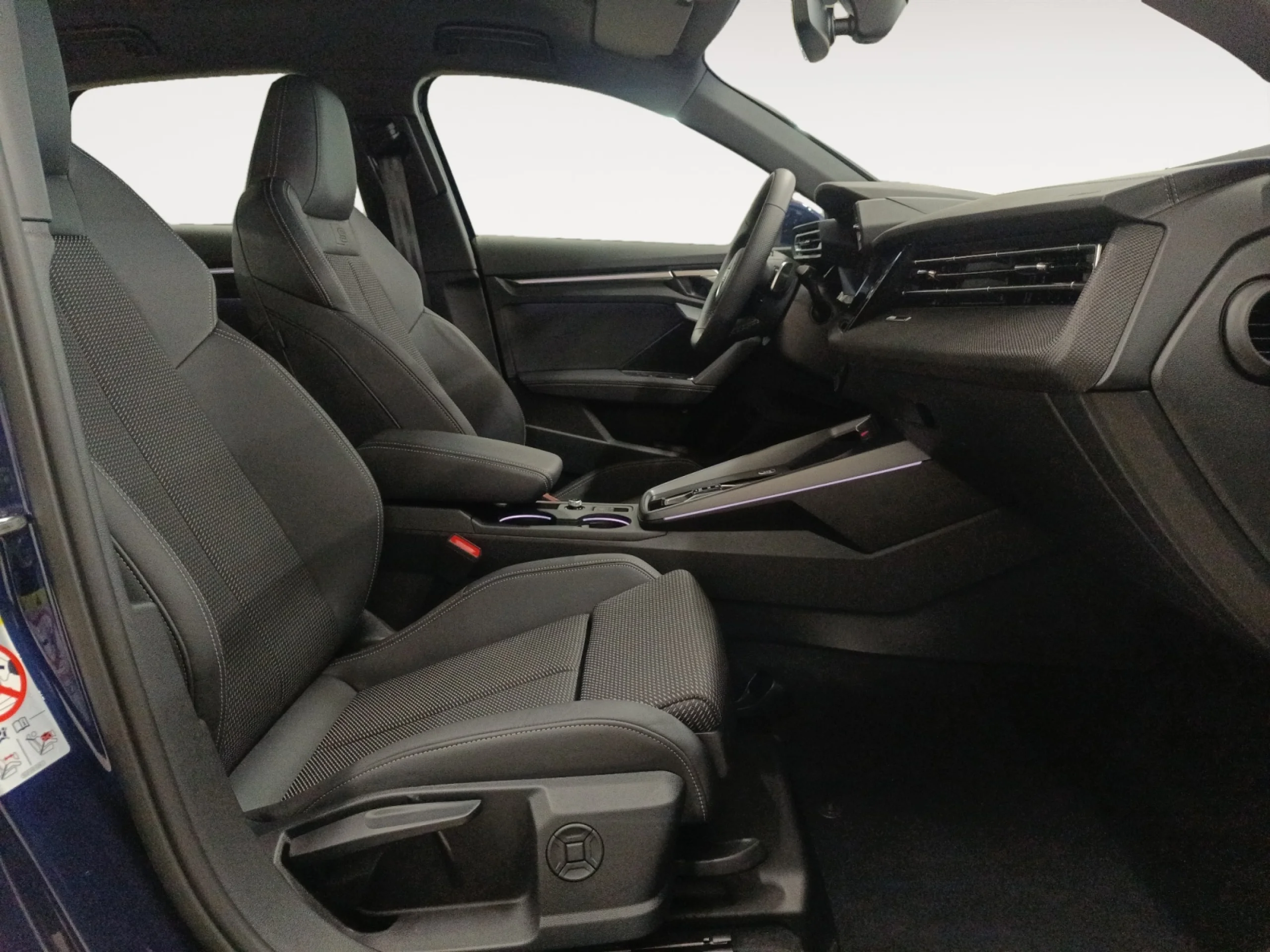 AUDI A3 SPORTBACK GENUINE 35 TFSI 110KW S TRONIC - Foto 5