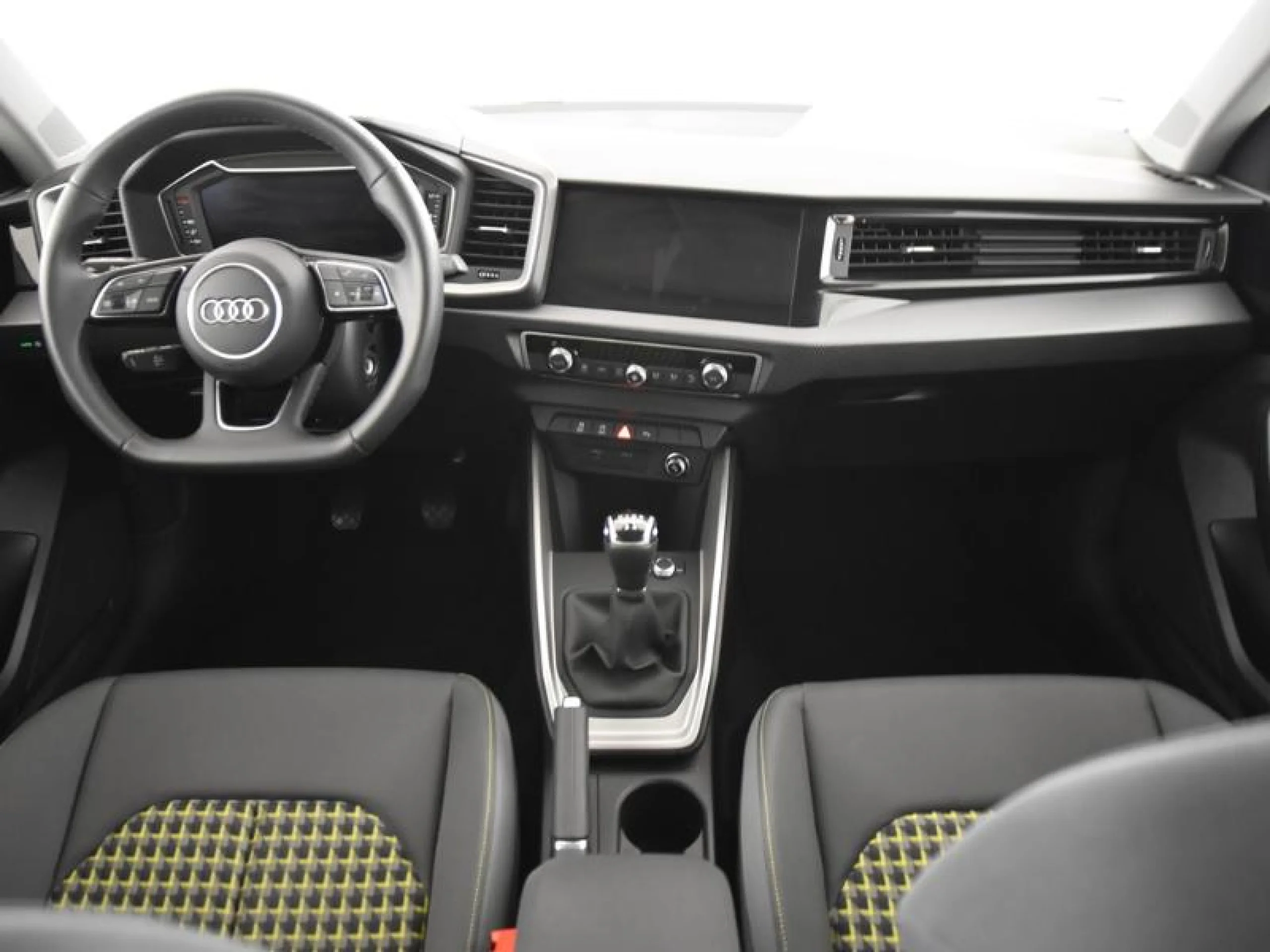 AUDI A1 SPORTBACK ADRENALIN BLACK ED 25TFSI 70KW - Foto 4
