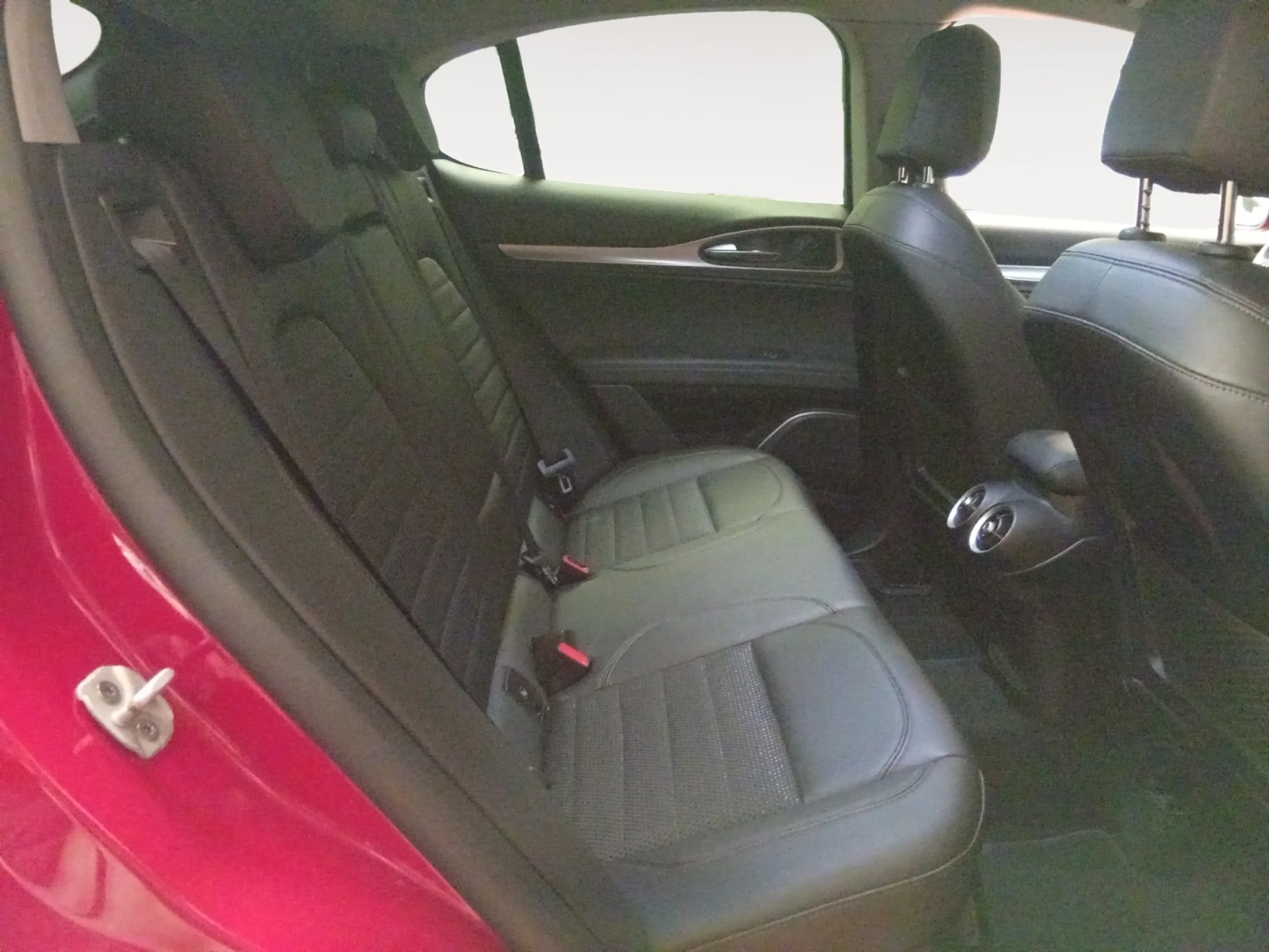 ALFA ROMEO STELVIO 2.2 DIÉSEL 140KW (190CV) SPRINT+ Q4 - Foto 6