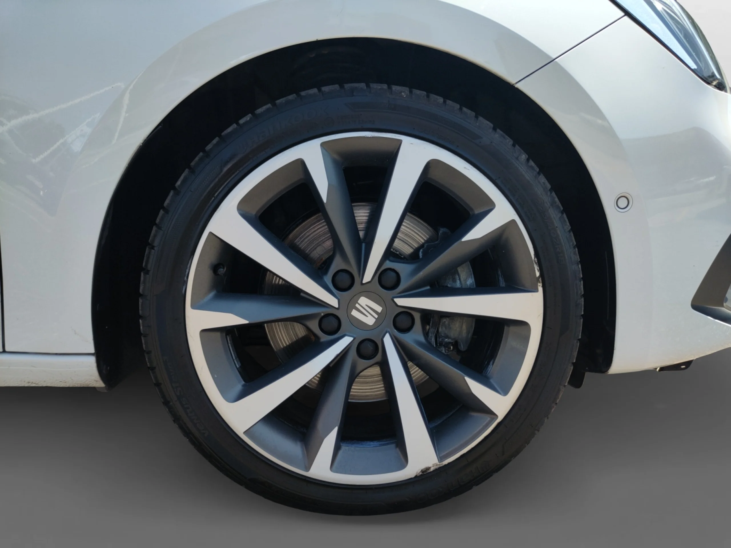 SEAT LEON SP 2.0 TDI 110KW DSG S&S FR - Foto 8