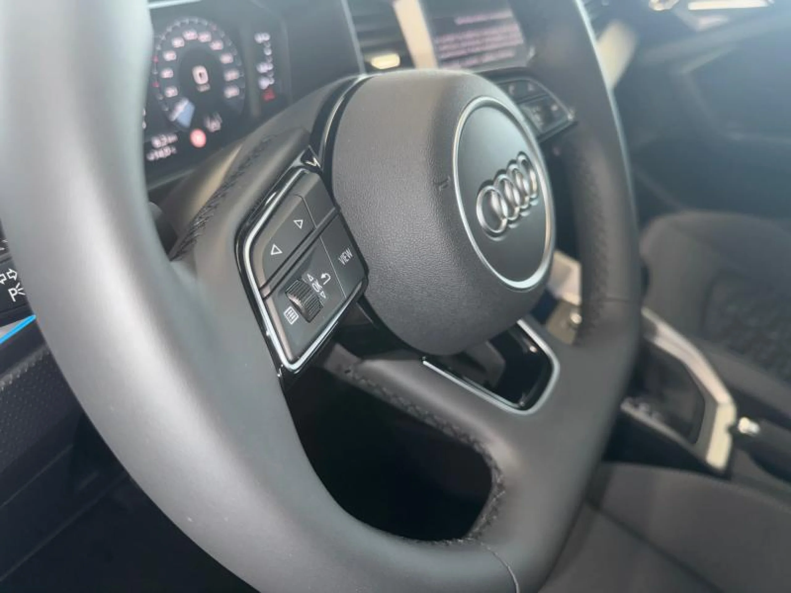 AUDI A1 A1 SPORTBACK ADRENALIN EDITION 30 TFSI  85(116) KW(CV) S TRONIC - Foto 8