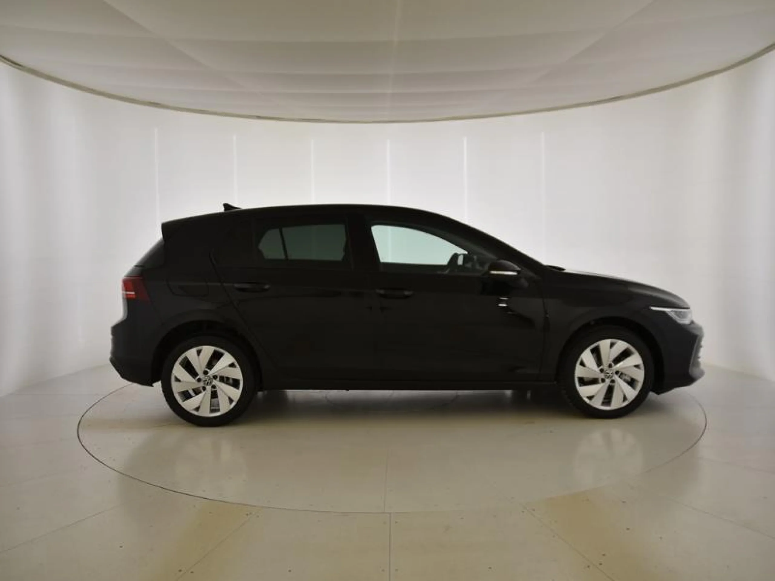 VOLKSWAGEN GOLF GOLF MATCH 1.5 TSI EHYBRID 110 KW (150 CV) / 80 KW (110 CV)  AUTOM TICO DSG 6 VEL. - Foto 3