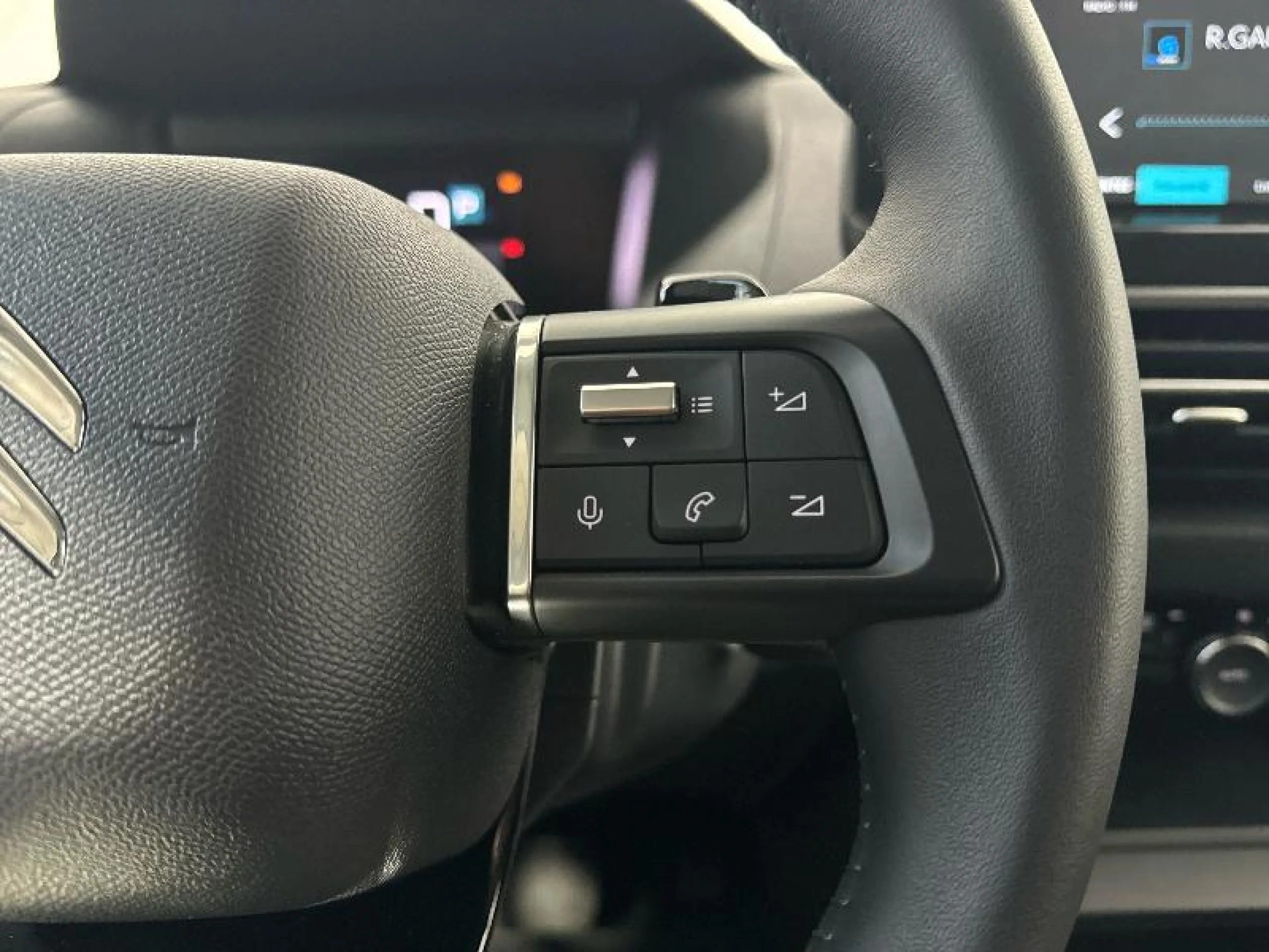 CITROEN C4 x PURETECH 130 S&S EAT8 PLUS - Foto 13