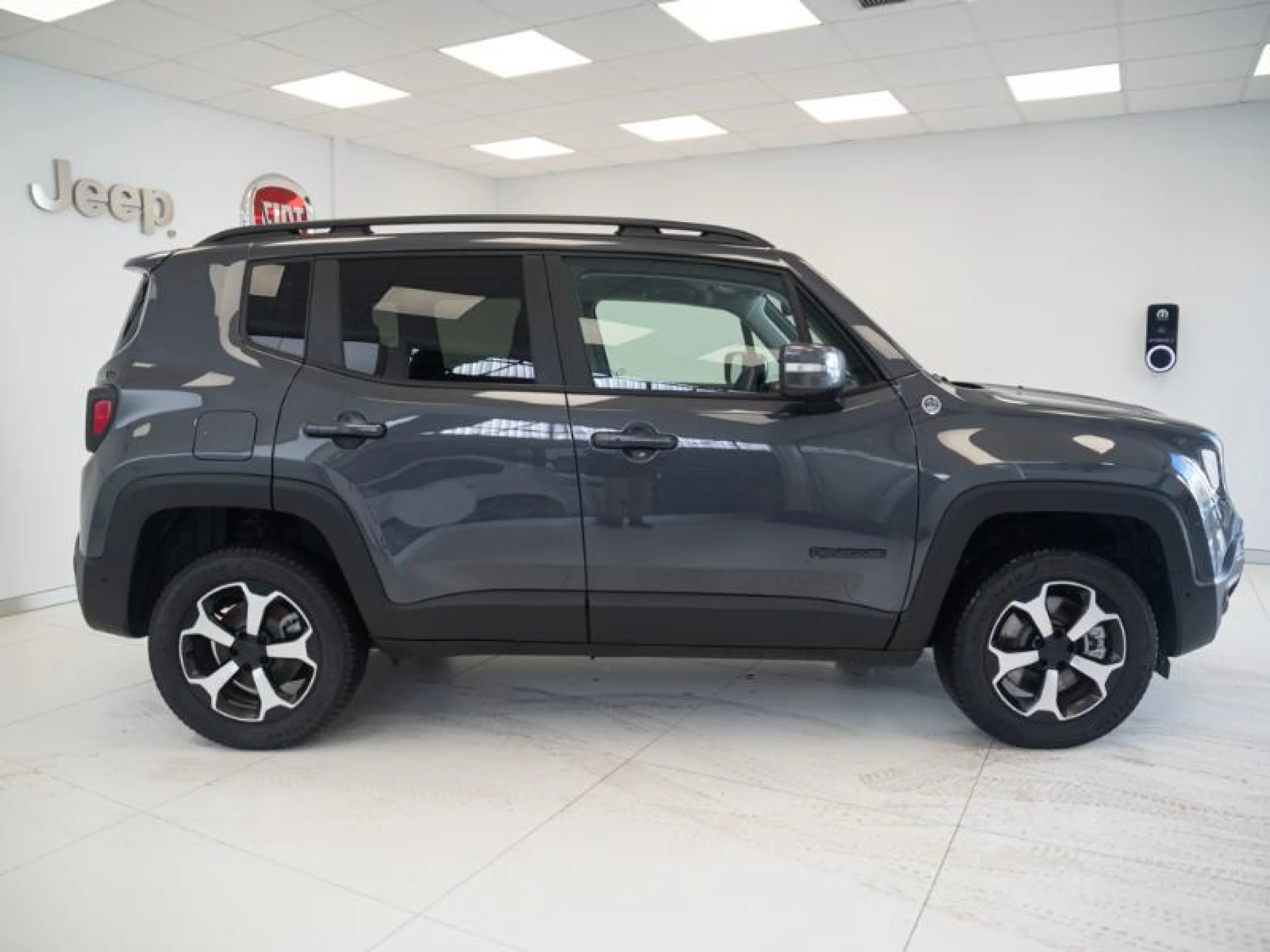 JEEP RENEGADE TRAILHAWK 4XE 1.3 PHEV 177KW(240CV) AT - Foto 3
