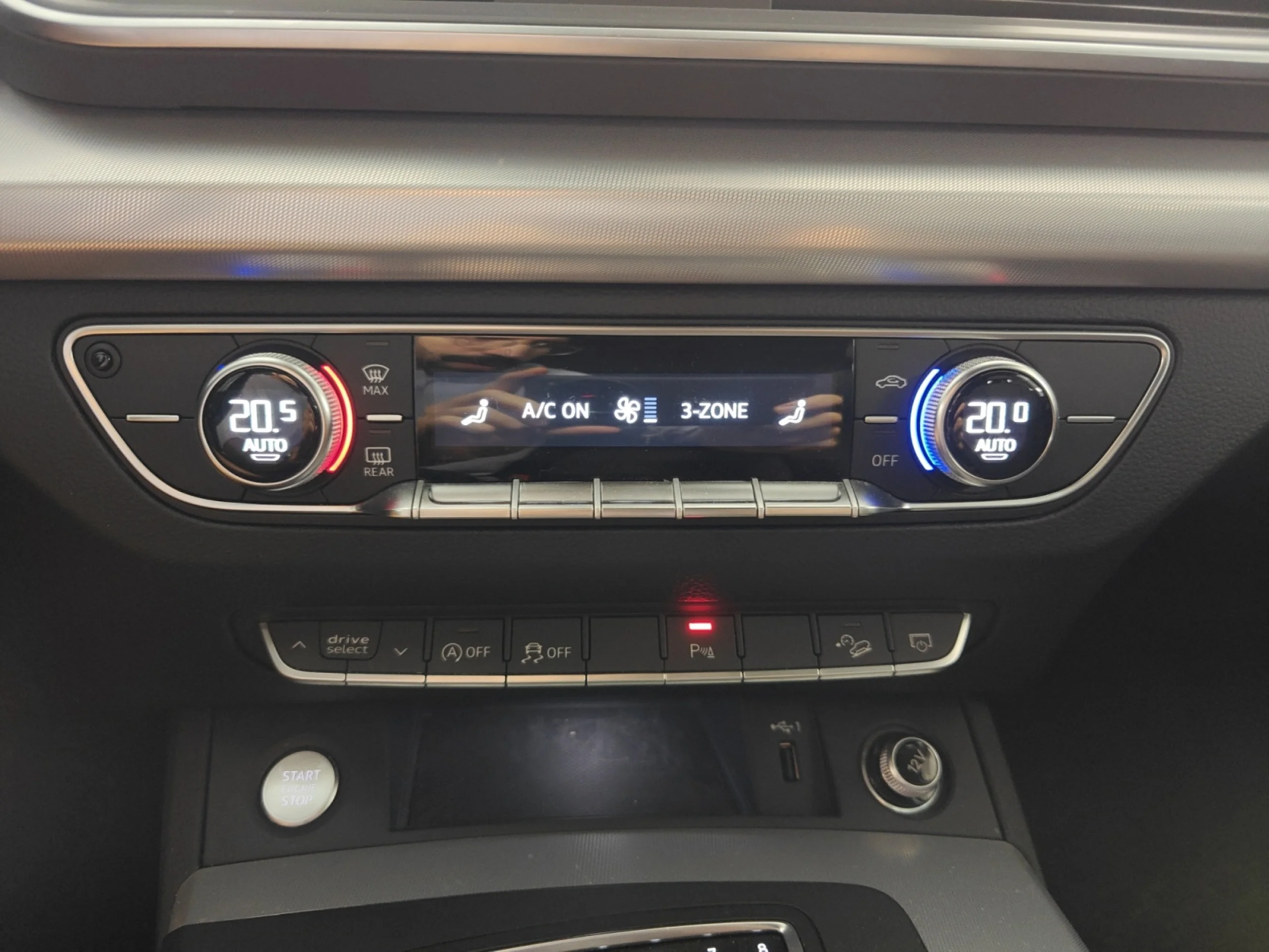 AUDI Q5 BLACK LINE 40 TDI 140KW QUATTRO S TRONIC - Foto 21