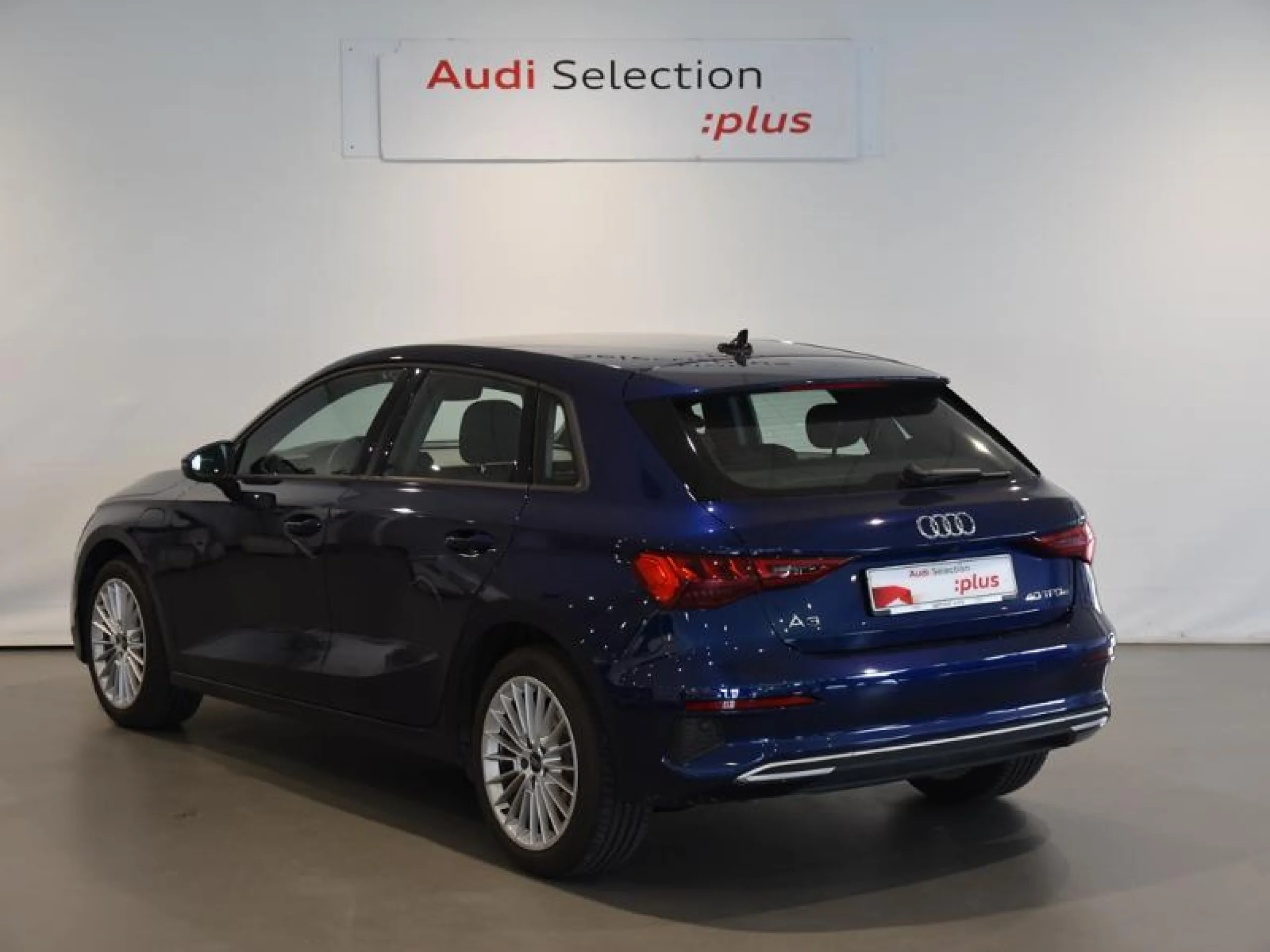 AUDI A3 SPORTBACK ADVANCED 40 TFSI E 150KW S TRO - Foto 2