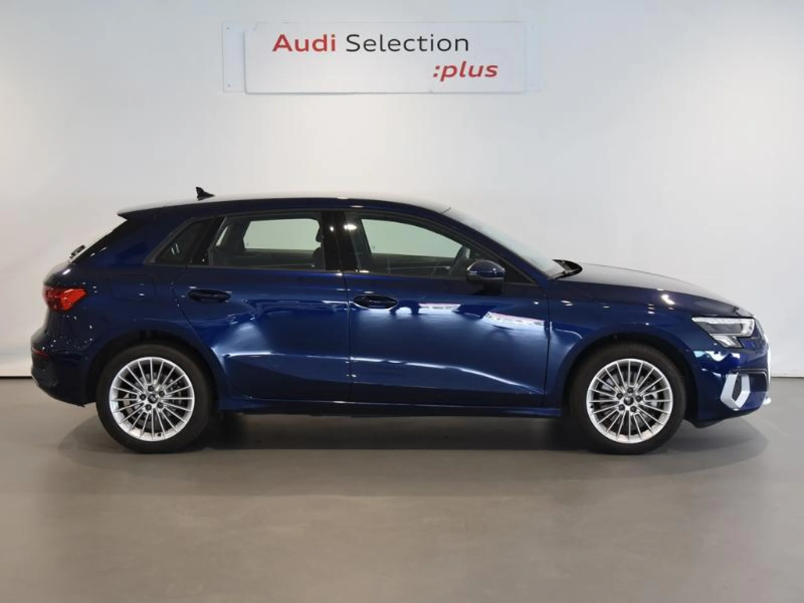 AUDI A3 SPORTBACK ADVANCED 40 TFSI E 150KW S TRO - Foto 3