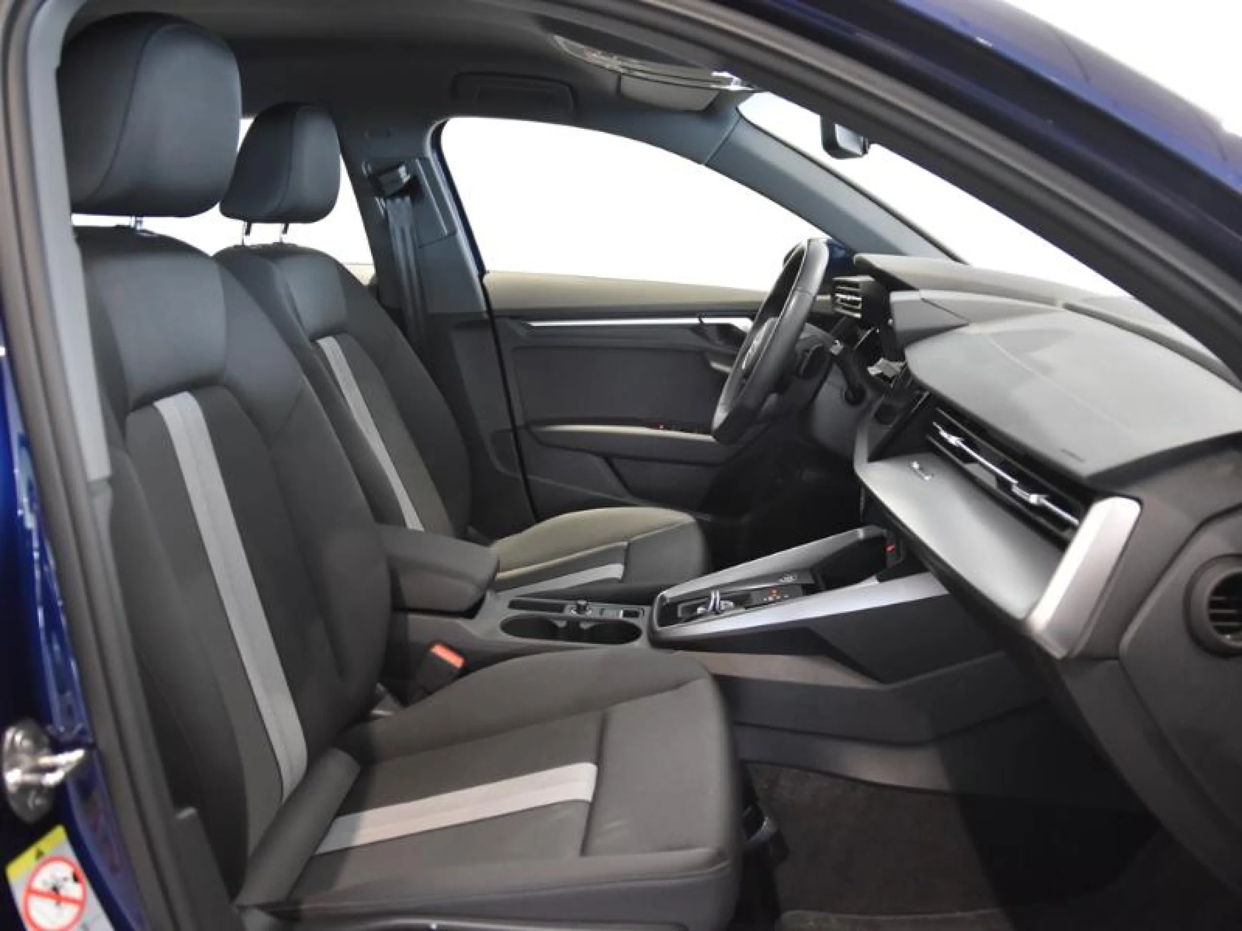 AUDI A3 SPORTBACK ADVANCED 40 TFSI E 150KW S TRO - Foto 5