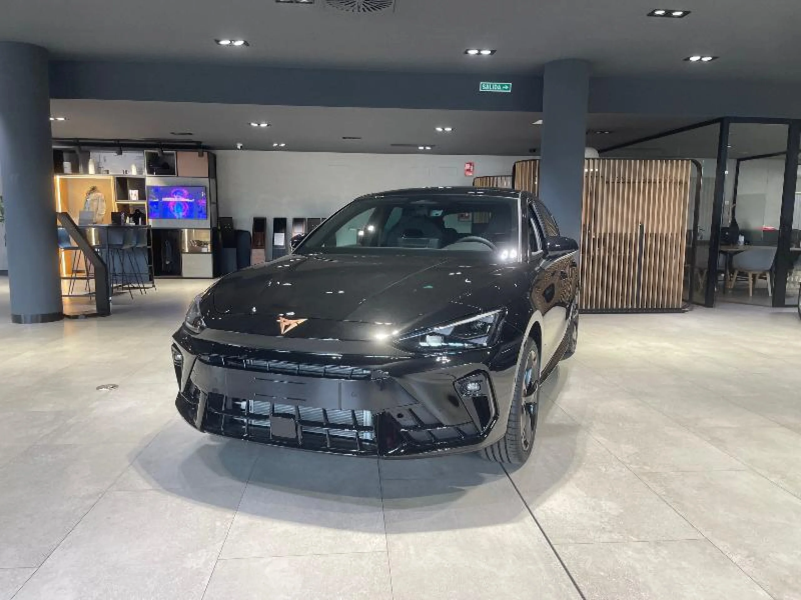 CUPRA LEON 1.5 ETSI 110KW (150CV) DSG BEYOND MY26.6 - Foto 1