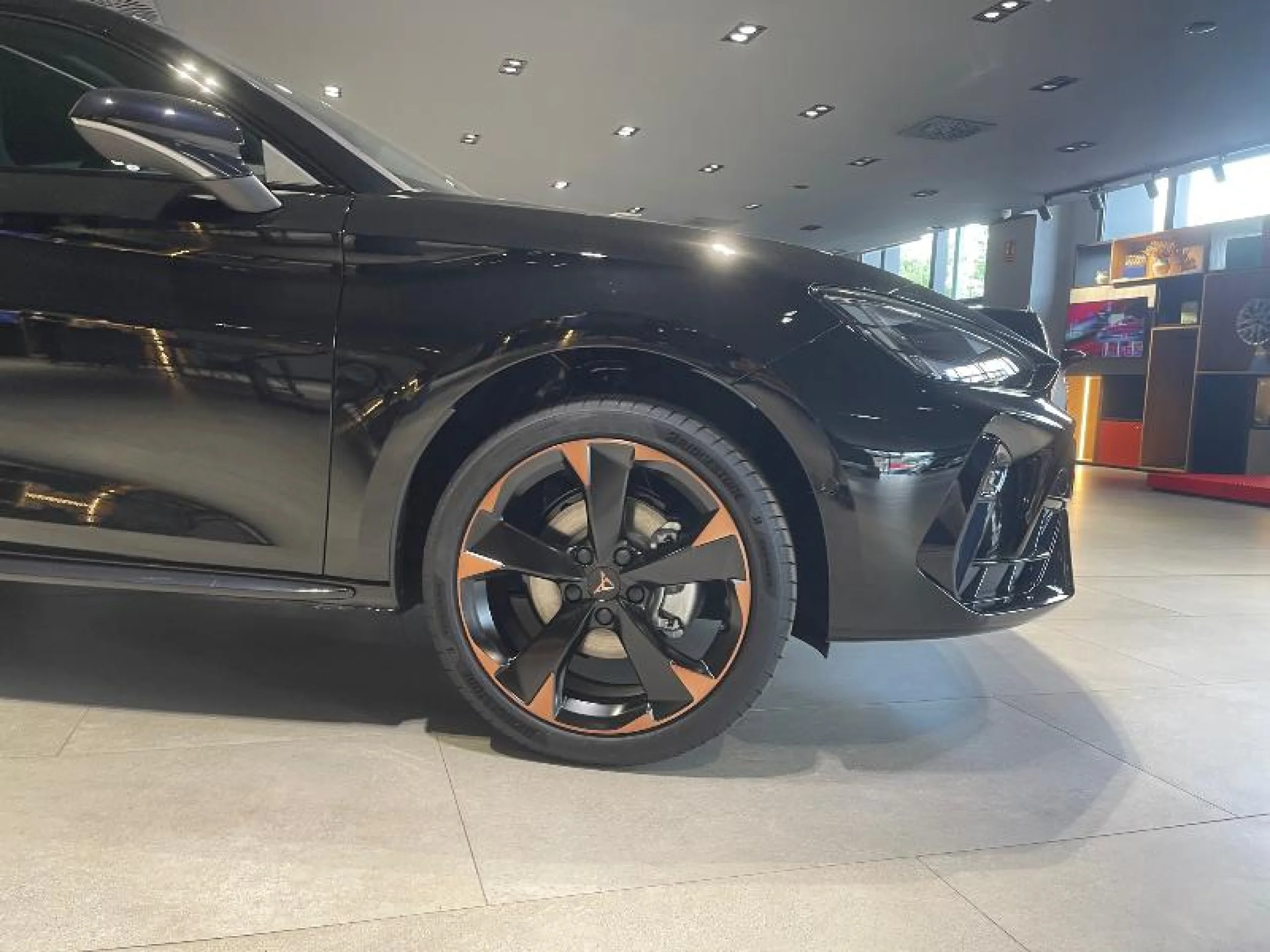 CUPRA LEON 1.5 ETSI 110KW (150CV) DSG BEYOND MY26.6 - Foto 3