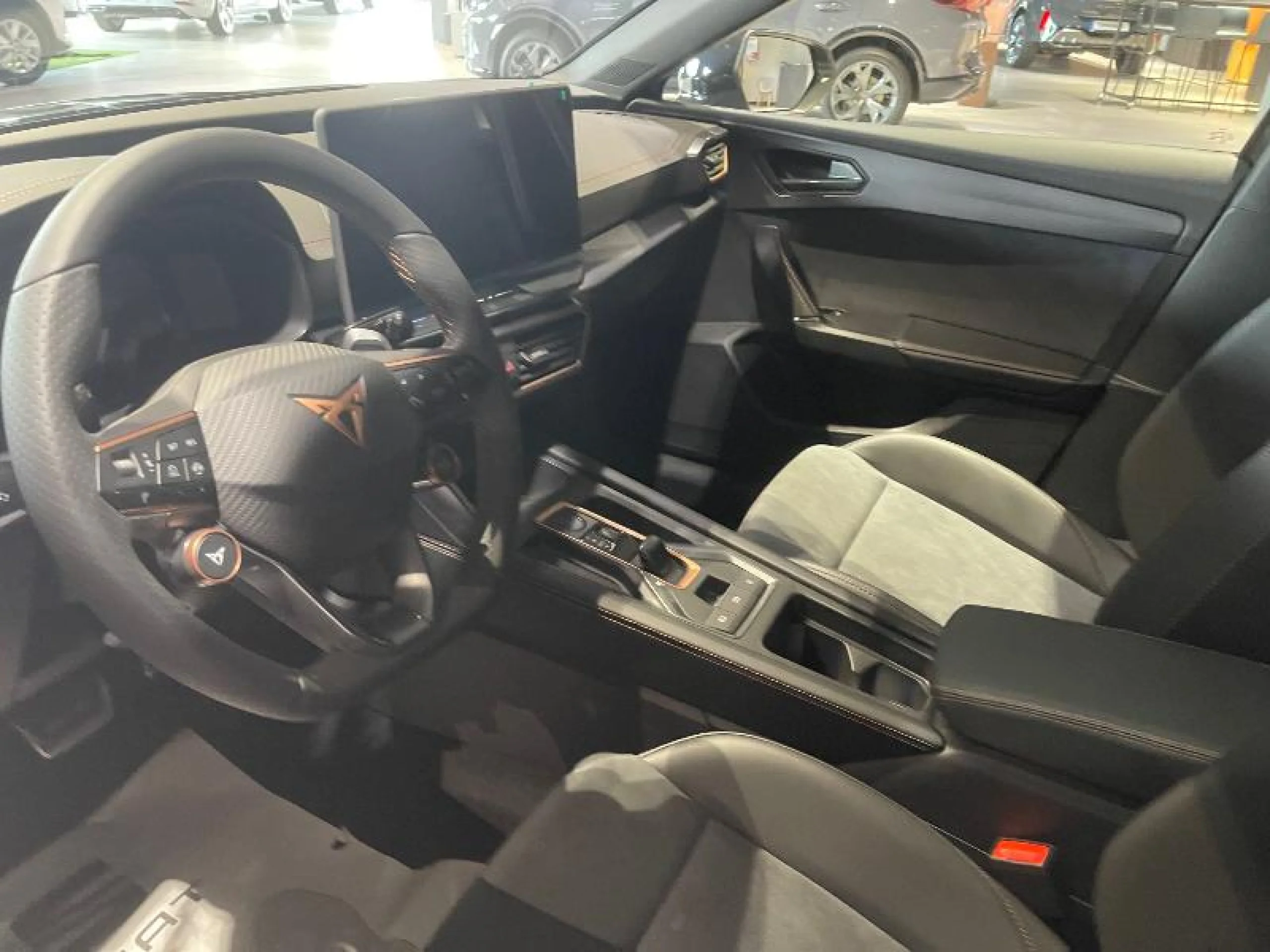 CUPRA LEON 1.5 ETSI 110KW (150CV) DSG BEYOND MY26.6 - Foto 5