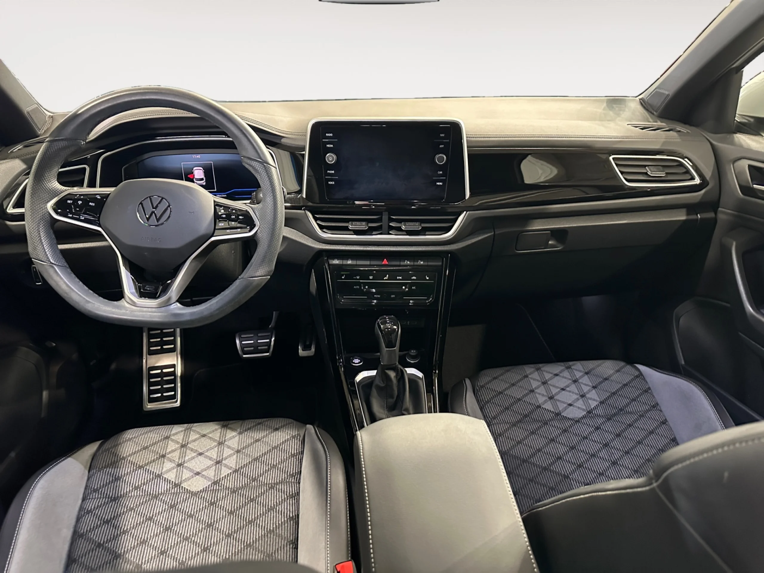 VOLKSWAGEN T ROC R LINE 1.5 TSI 110KW (150CV) DSG - Foto 4